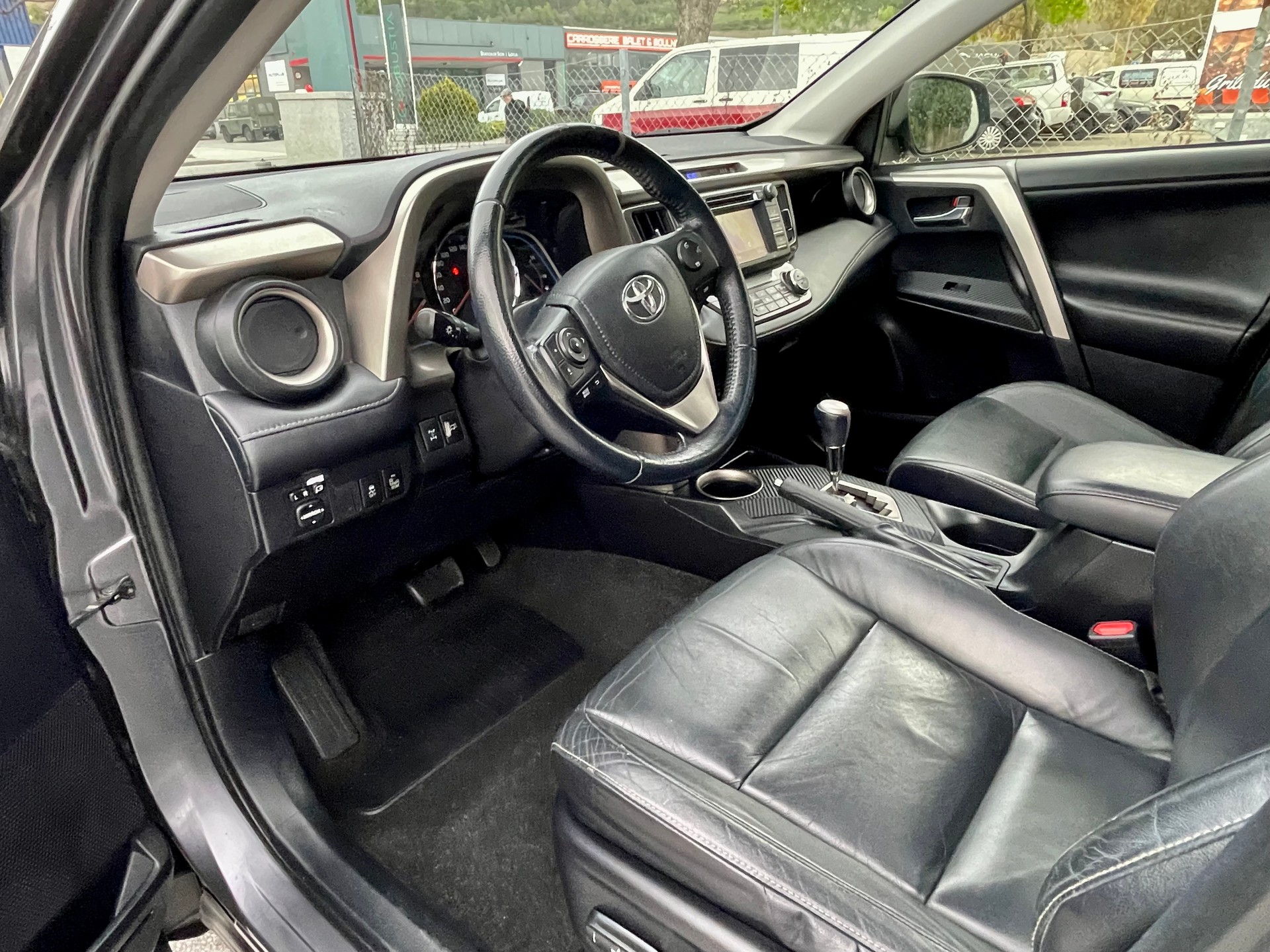 TOYOTA RAV-4 2.0 16V Sol Premium Multidrive S-image-28