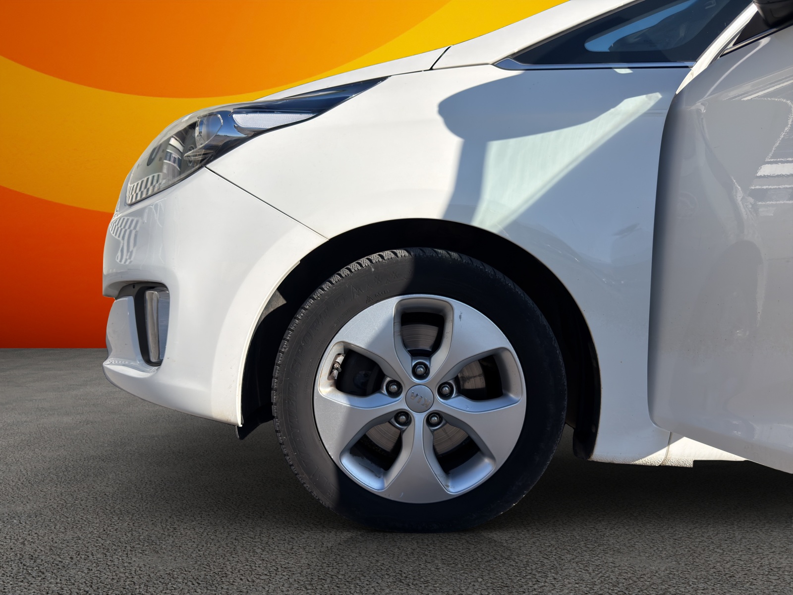 KIA Carens 1.7 CRDi Trend-image-13