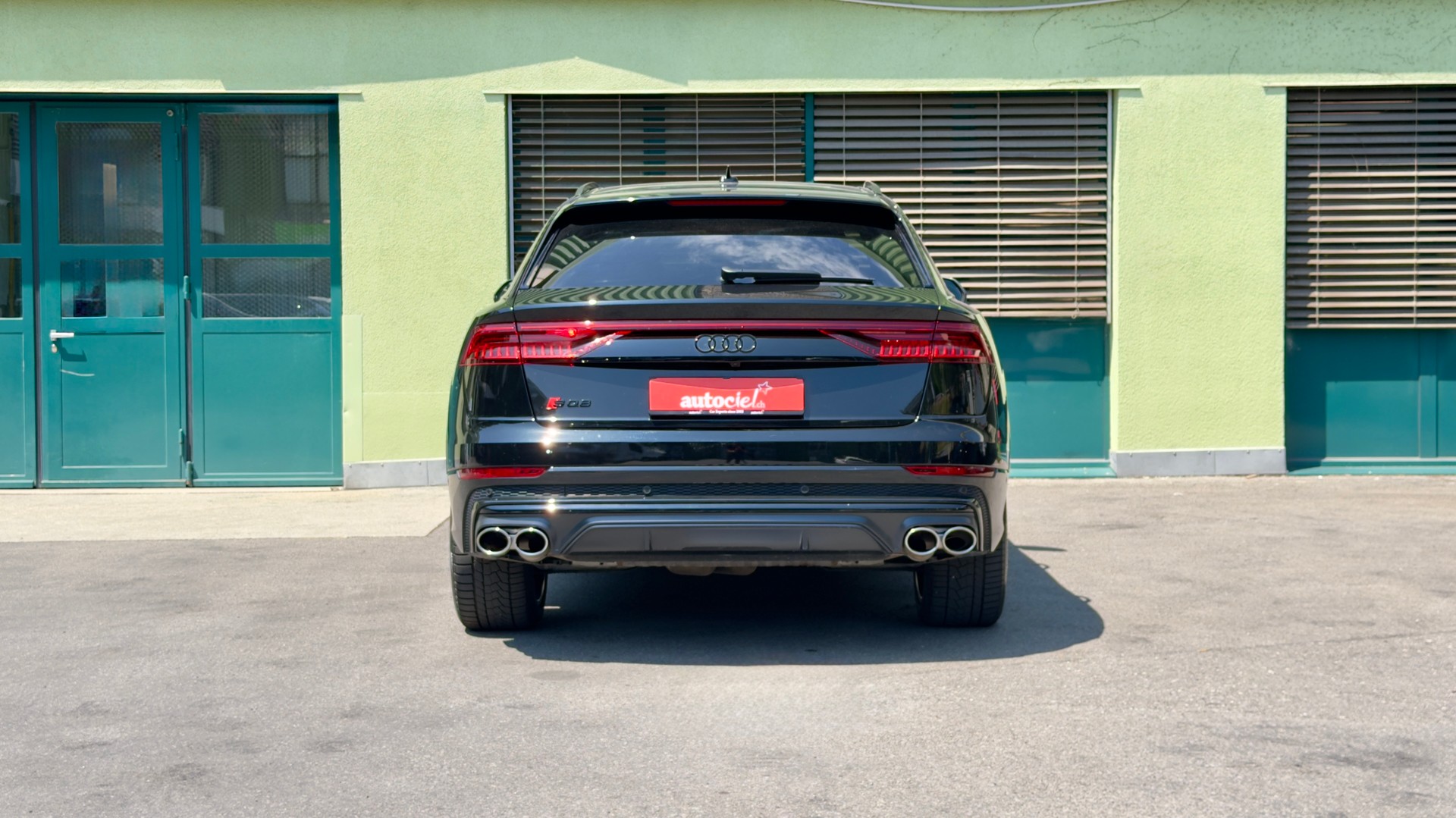 AUDI SQ8 SUV TFSI quattro tiptronic 4.0 V8-image-3