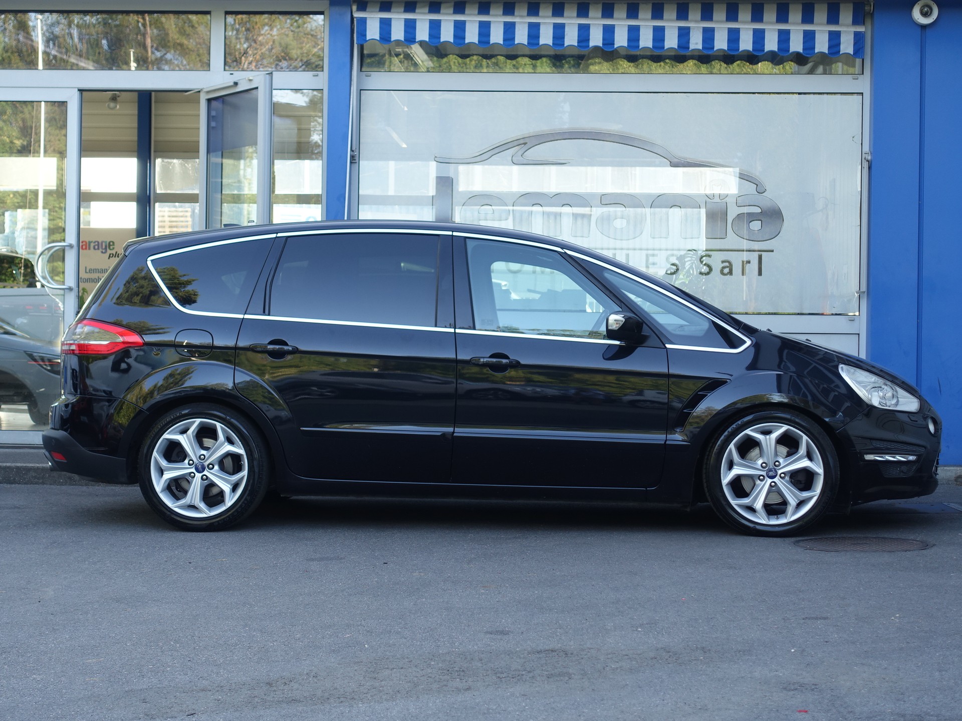 FORD S-Max 2.0 SCTi TitaniumS PowerShift-image-6