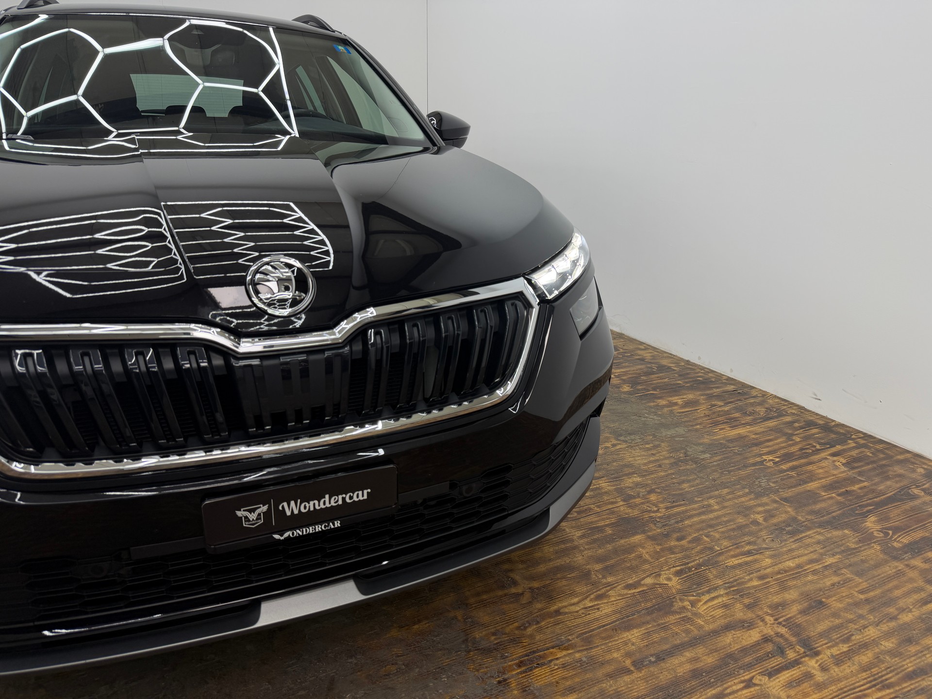 SKODA Kamiq 1.0 TSI Style DSG-image-1