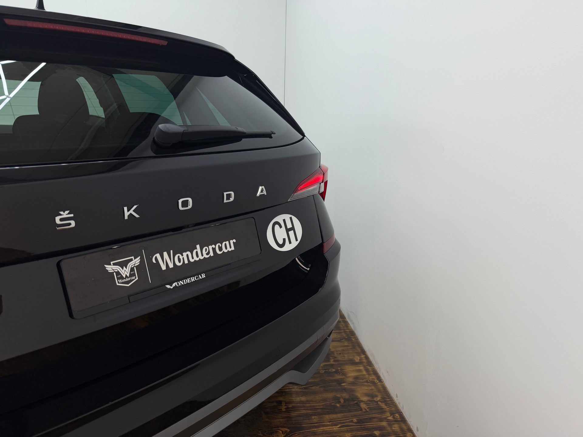 SKODA Kamiq 1.0 TSI Style DSG-image-5