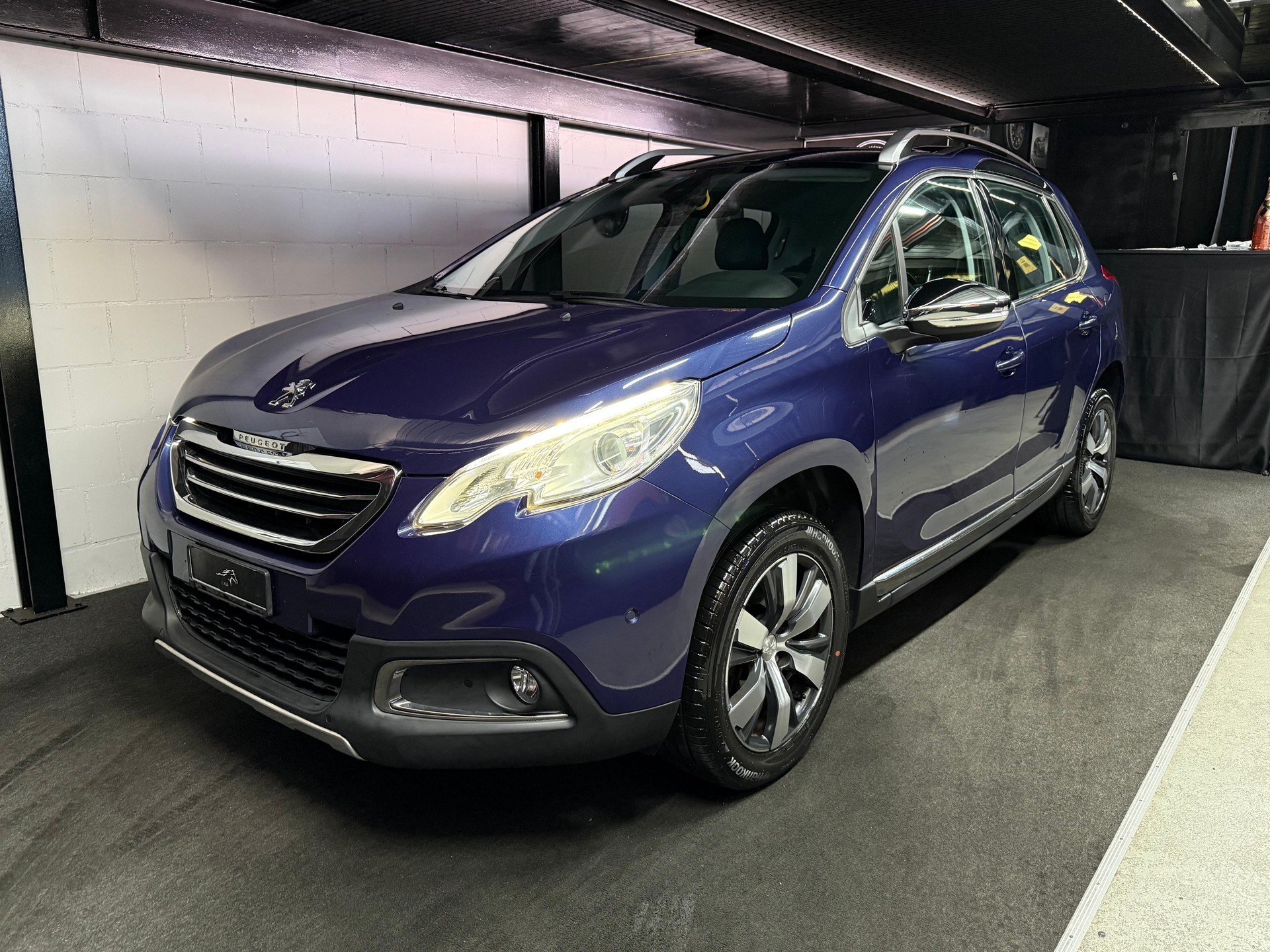 PEUGEOT 2008 1.2 PureTech Féline-image-1