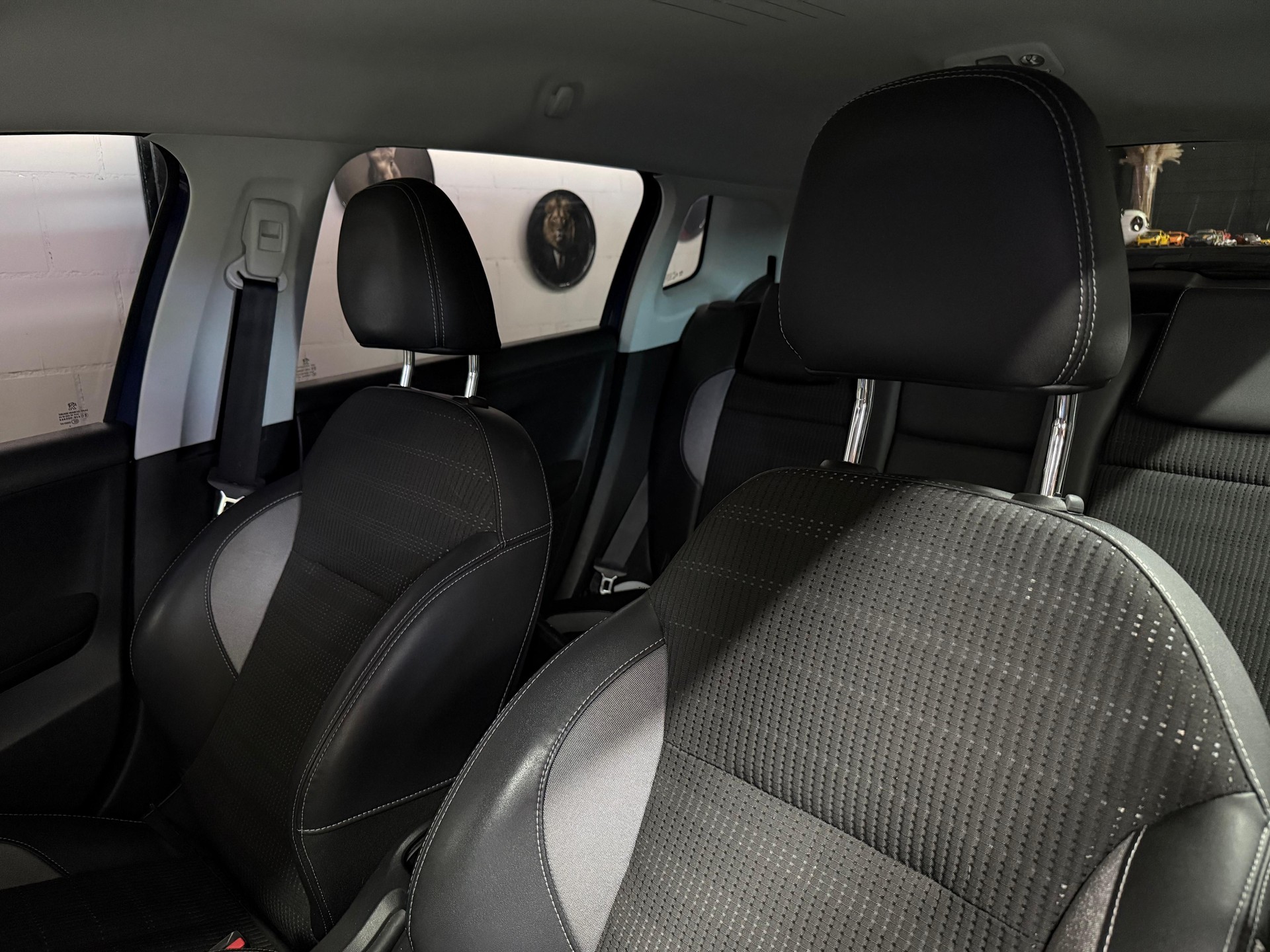 PEUGEOT 2008 1.2 PureTech Féline-image-10