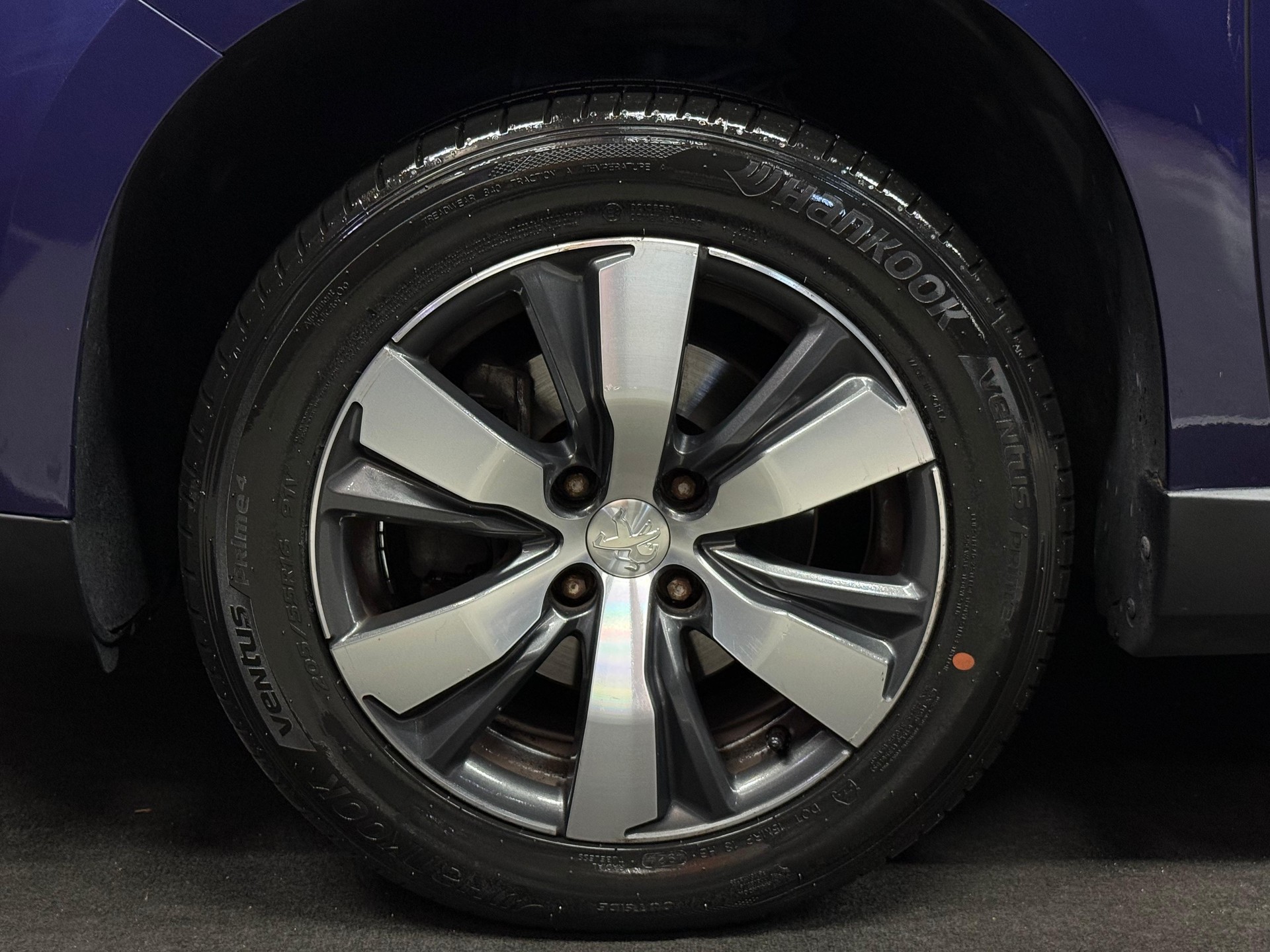 PEUGEOT 2008 1.2 PureTech Féline-image-7
