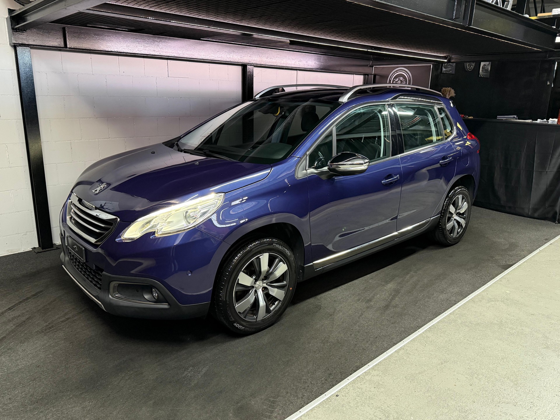 PEUGEOT 2008 1.2 PureTech Féline-image-0