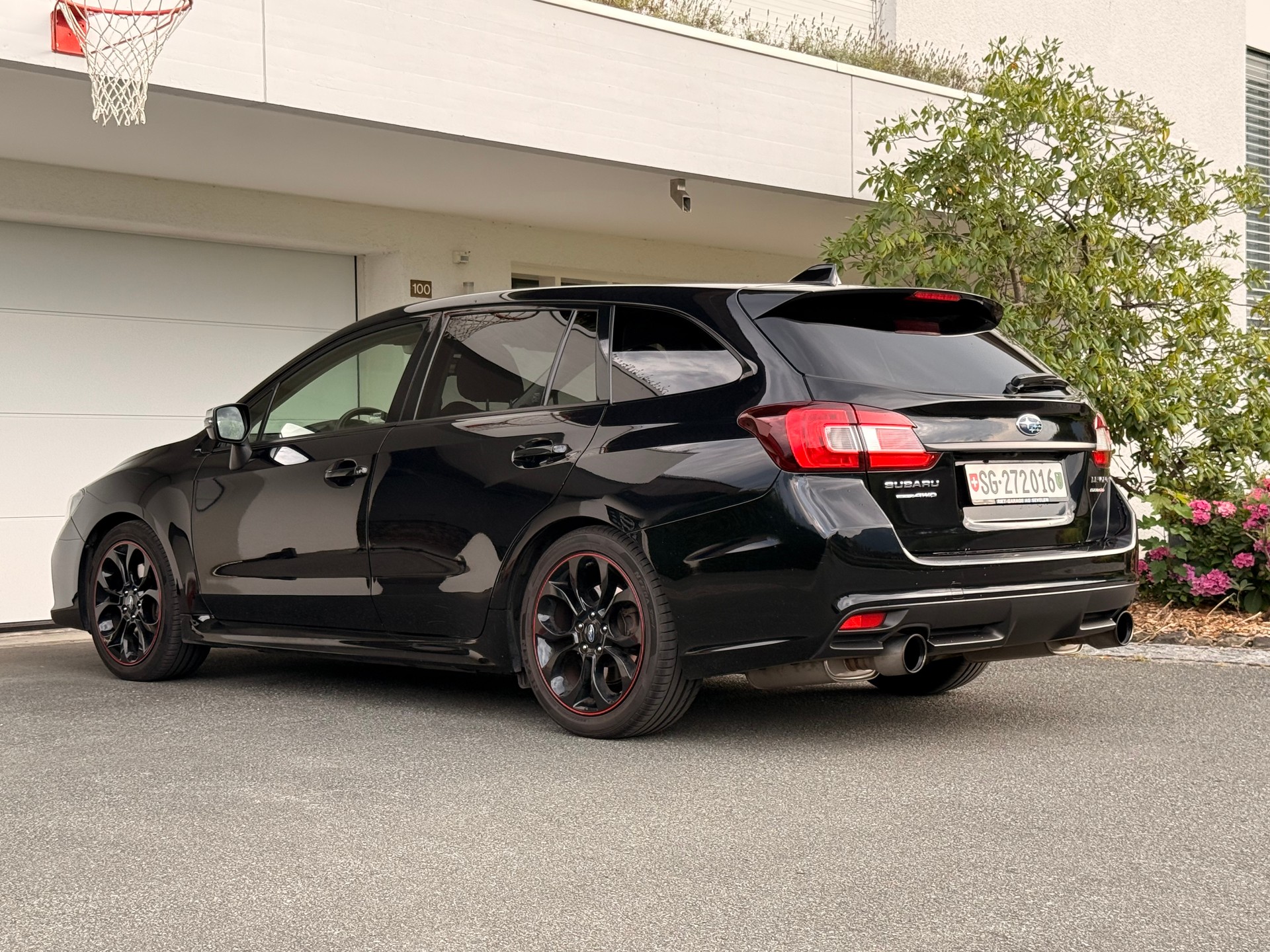 SUBARU Levorg Edition Red-image-5