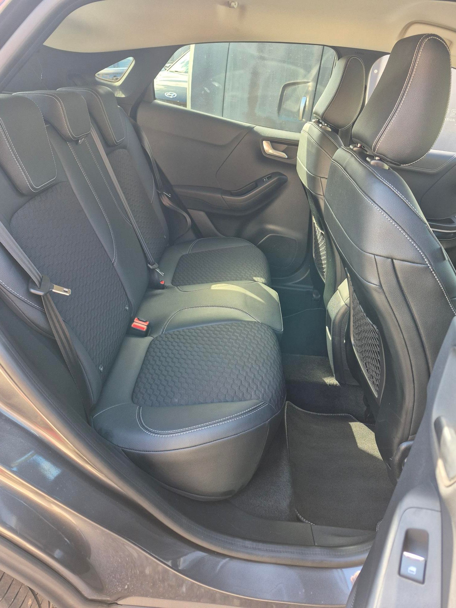 FORD Puma 1.0 SCTi Titanium X Automat-image-14