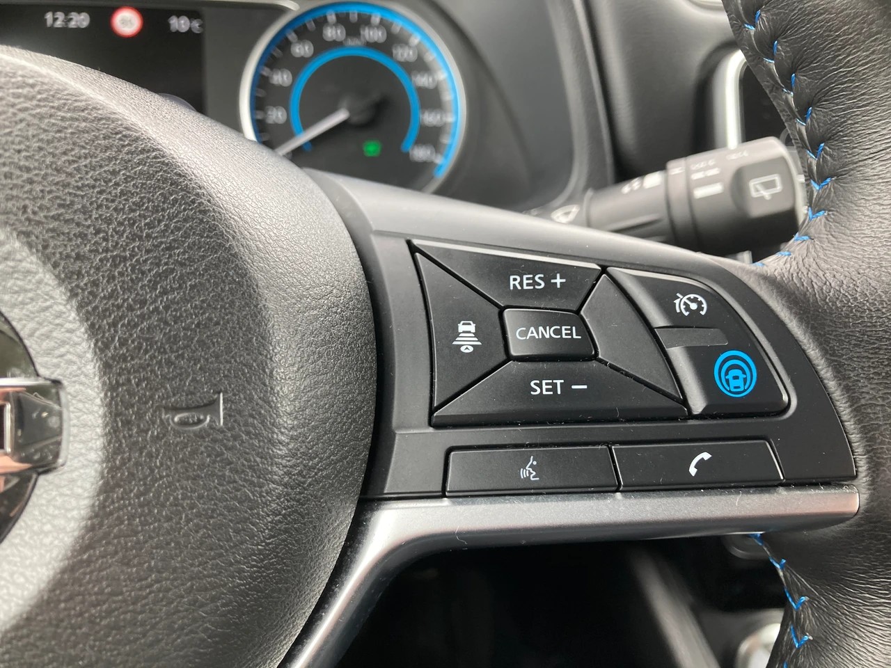 NISSAN Leaf N-Connecta (incl. battery)-image-14