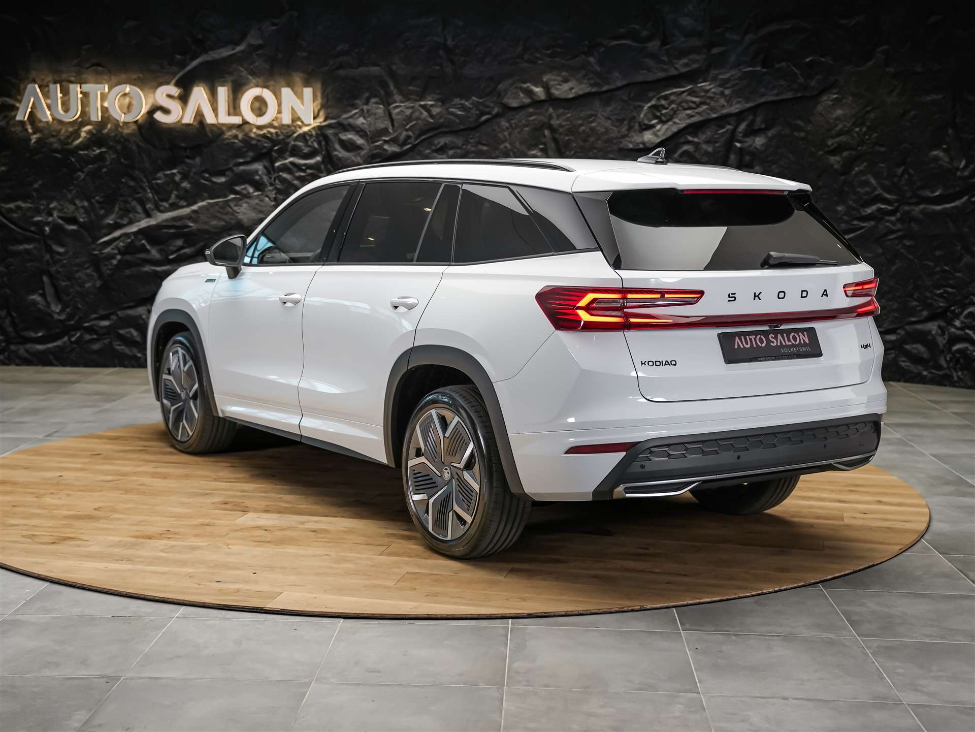 SKODA Kodiaq 2.0 TDI Sportline 4x4 *Matrix LED*Anhängerkupplung*-showroom-element-2
