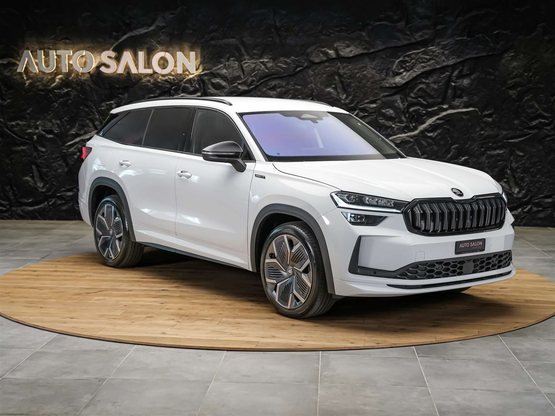 SKODA Kodiaq 2.0 TDI Sportline 4x4 *Matrix LED*Anhängerkupplung*-image-5