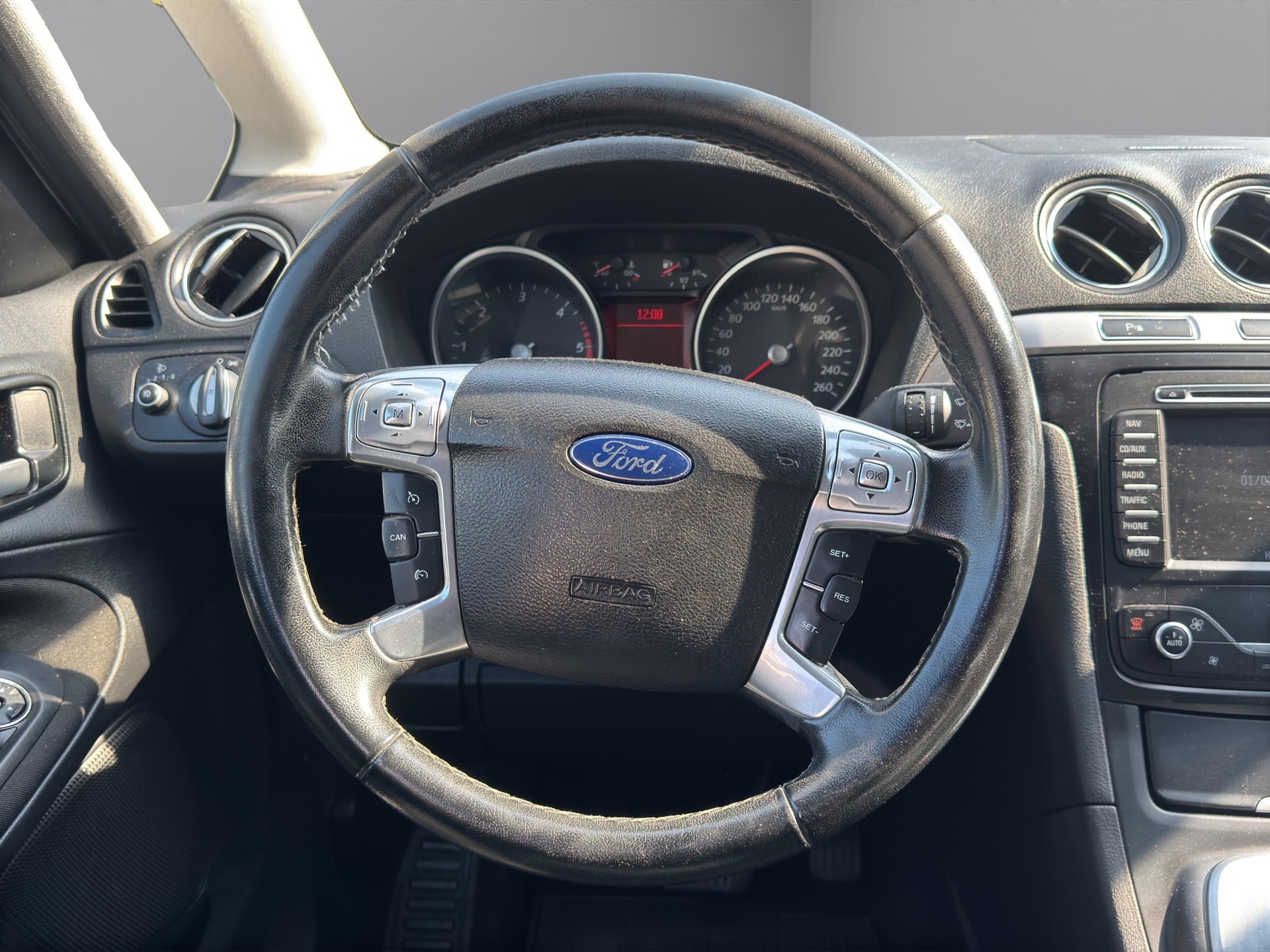 FORD S-Max 2.0 TDCi Titanium PowerShift-image-12