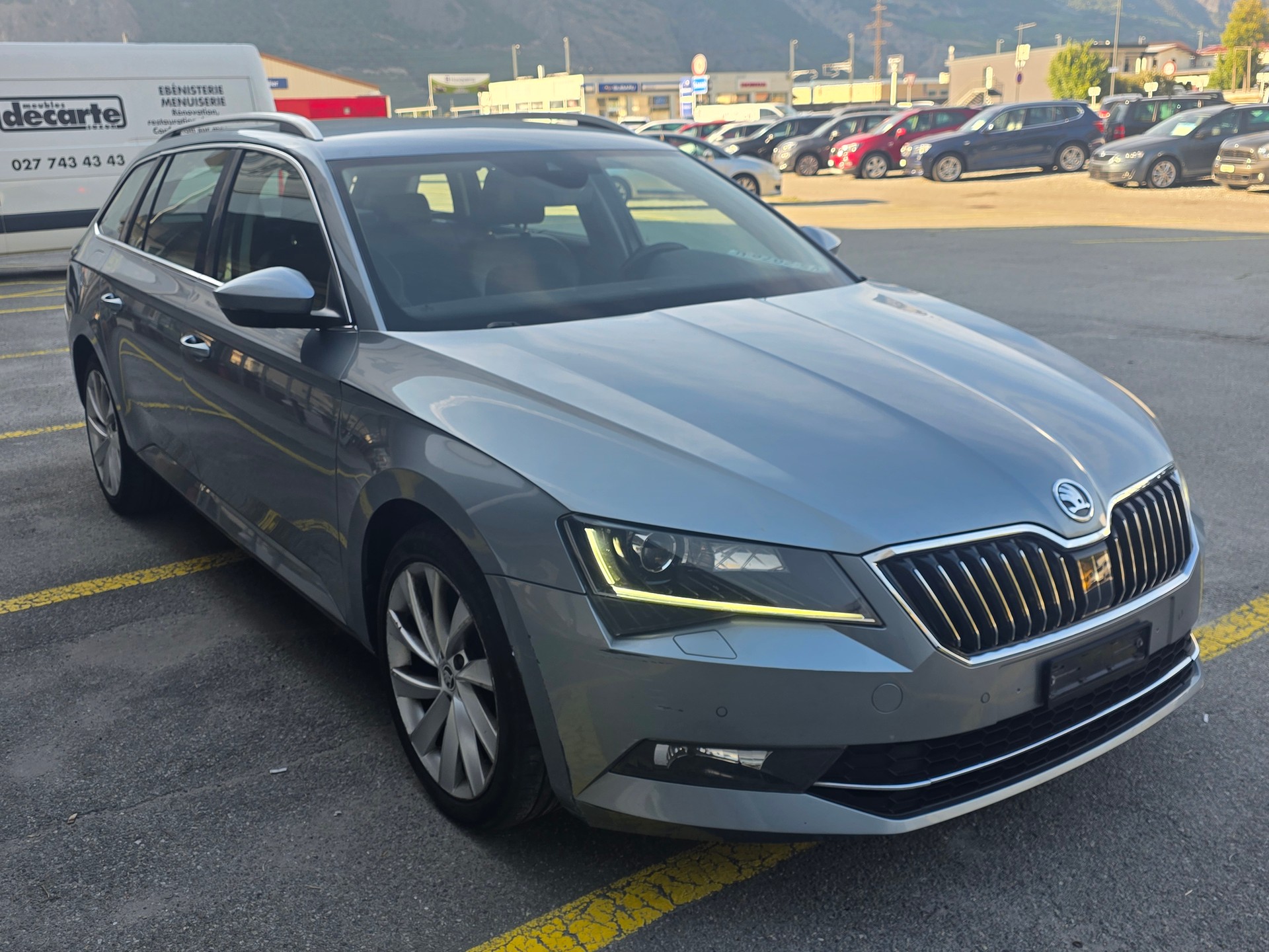 SKODA Superb Combi 2.0 TDi Style 4x4 DSG-image-4