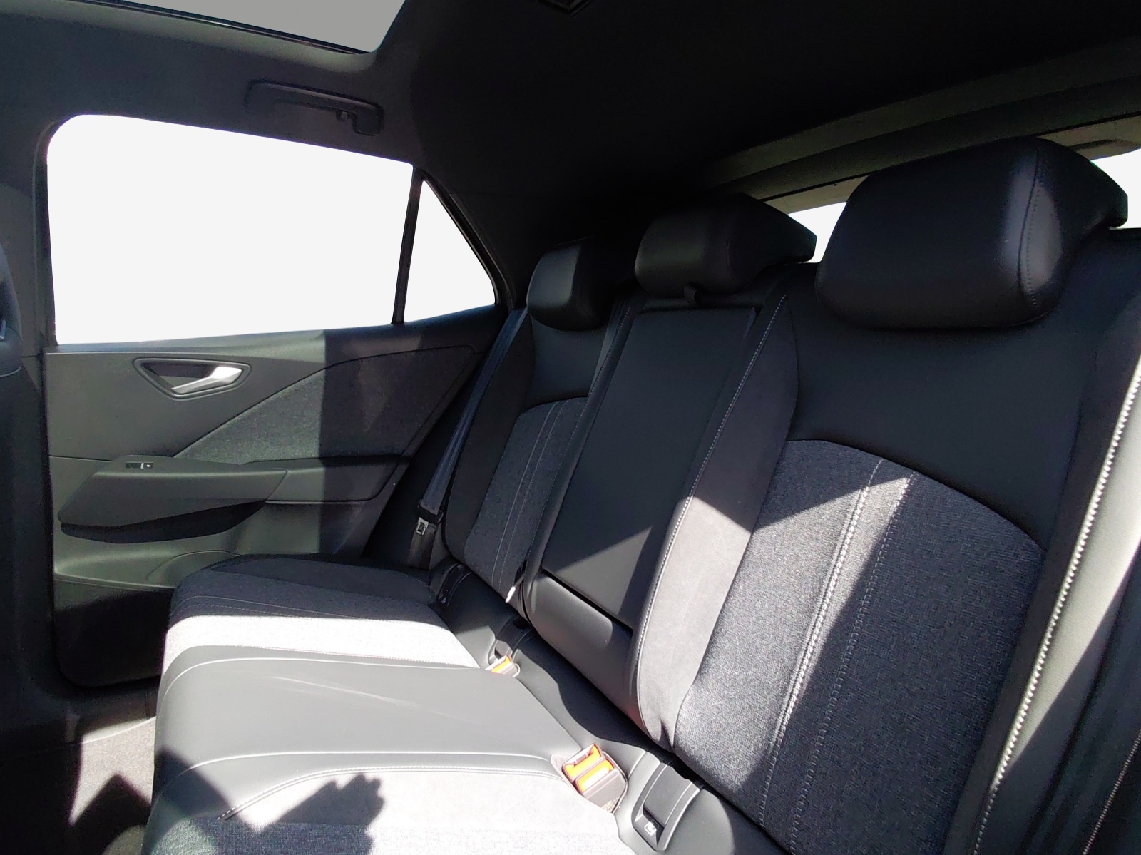 VW ID.3 Neo 58 kWh 190 PS Style-image-11