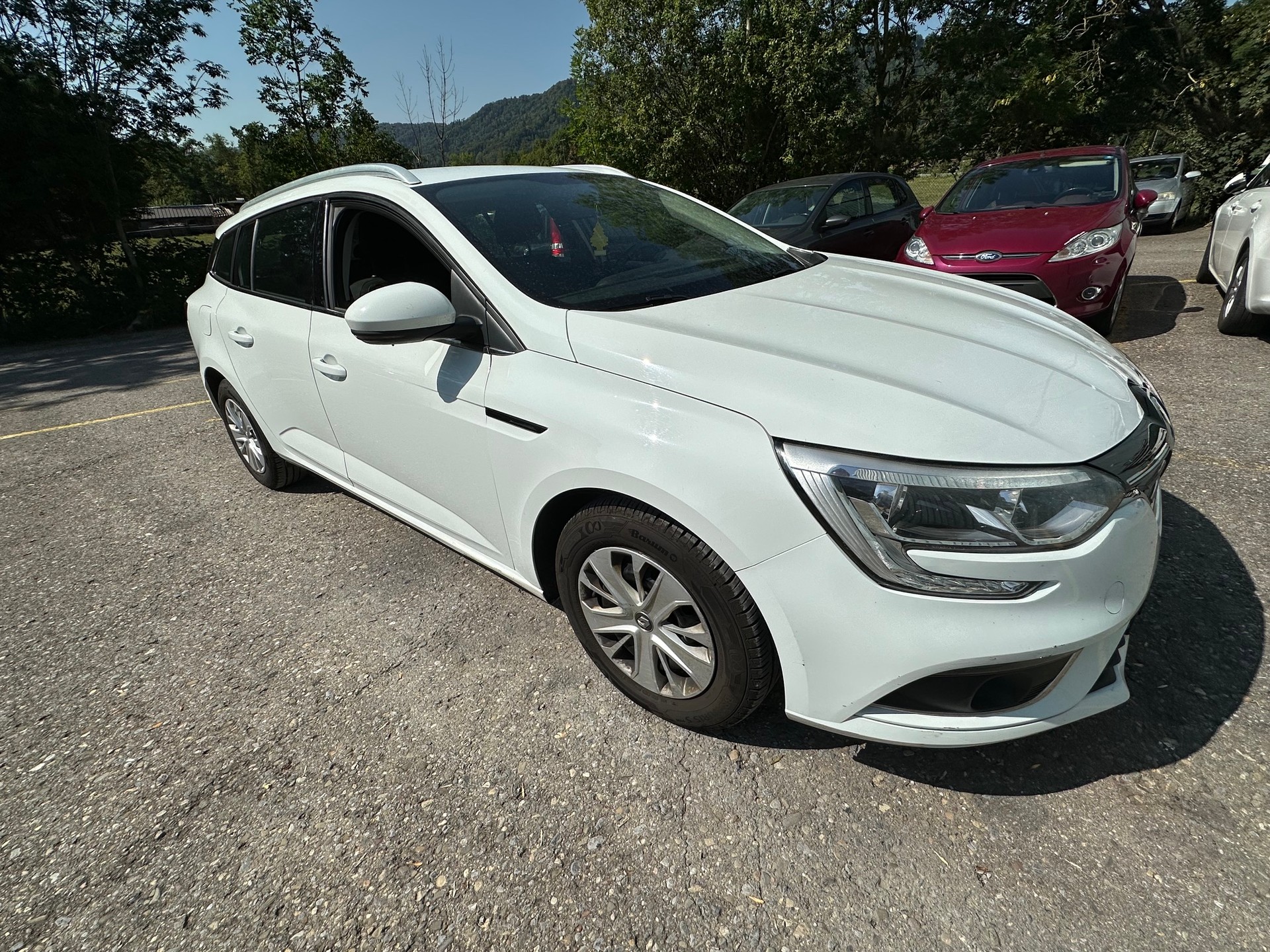 RENAULT Mégane Grandtour 1.5 dCi Business Line EDC-image-7