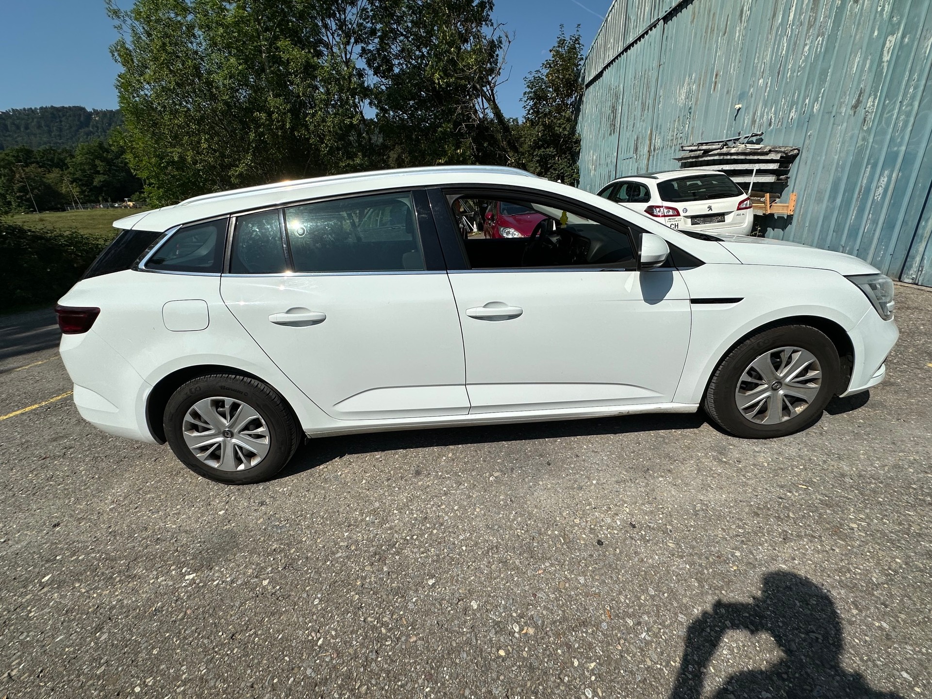 RENAULT Mégane Grandtour 1.5 dCi Business Line EDC-image-6