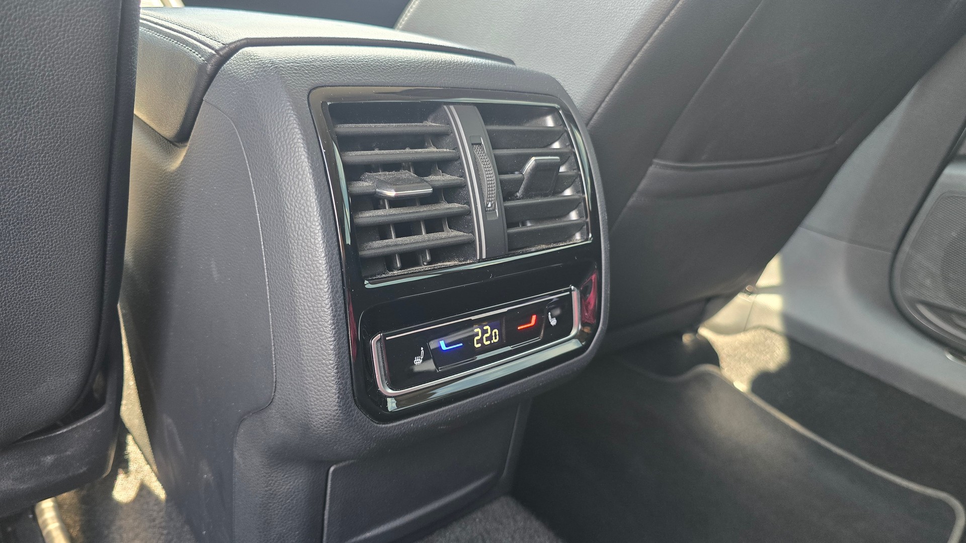VW Arteon SB 2.0 TDI Elegance 4Motion DSG-image-15