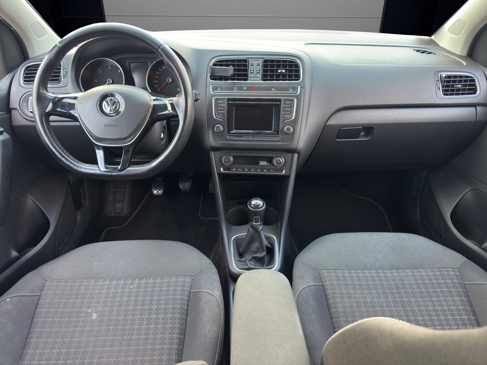 VW Polo 1.4 TDI BMT Lounge-image-8