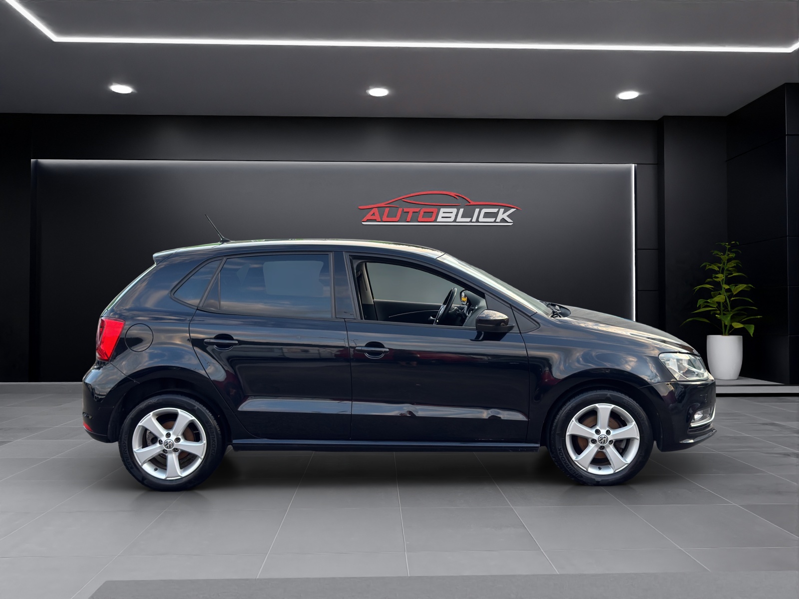 VW Polo 1.4 TDI BMT Lounge-image-7