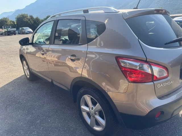 NISSAN Qashqai 2.0 dCi 4WD tekna Automatic-image-8