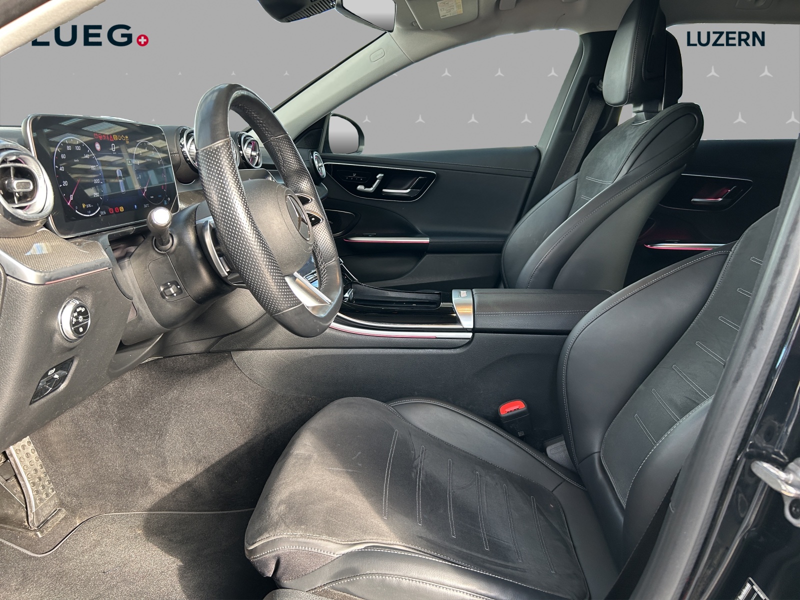 MERCEDES-BENZ C 200 T AMG Line-image-7