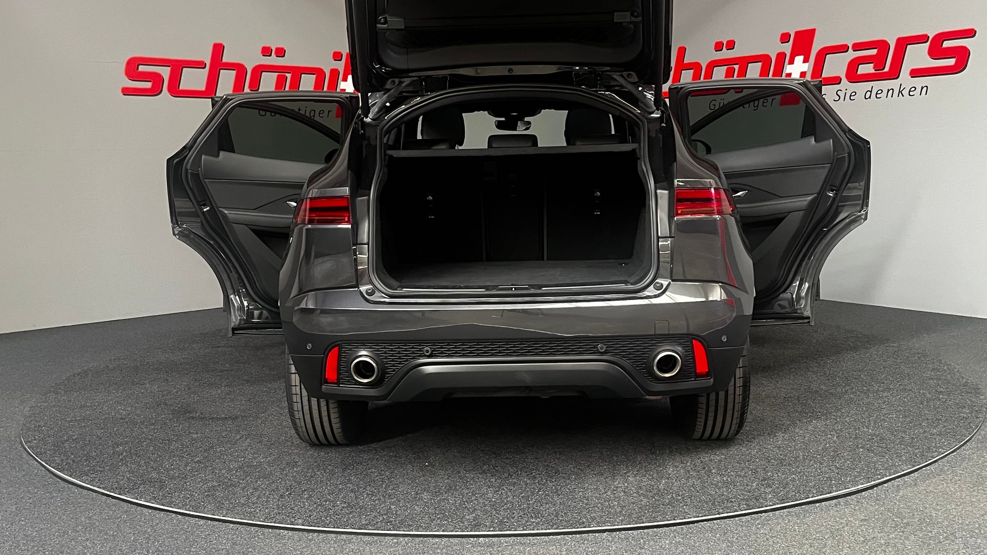 JAGUAR E-Pace 2.0 P250 R-Dynamic AWD-image-6