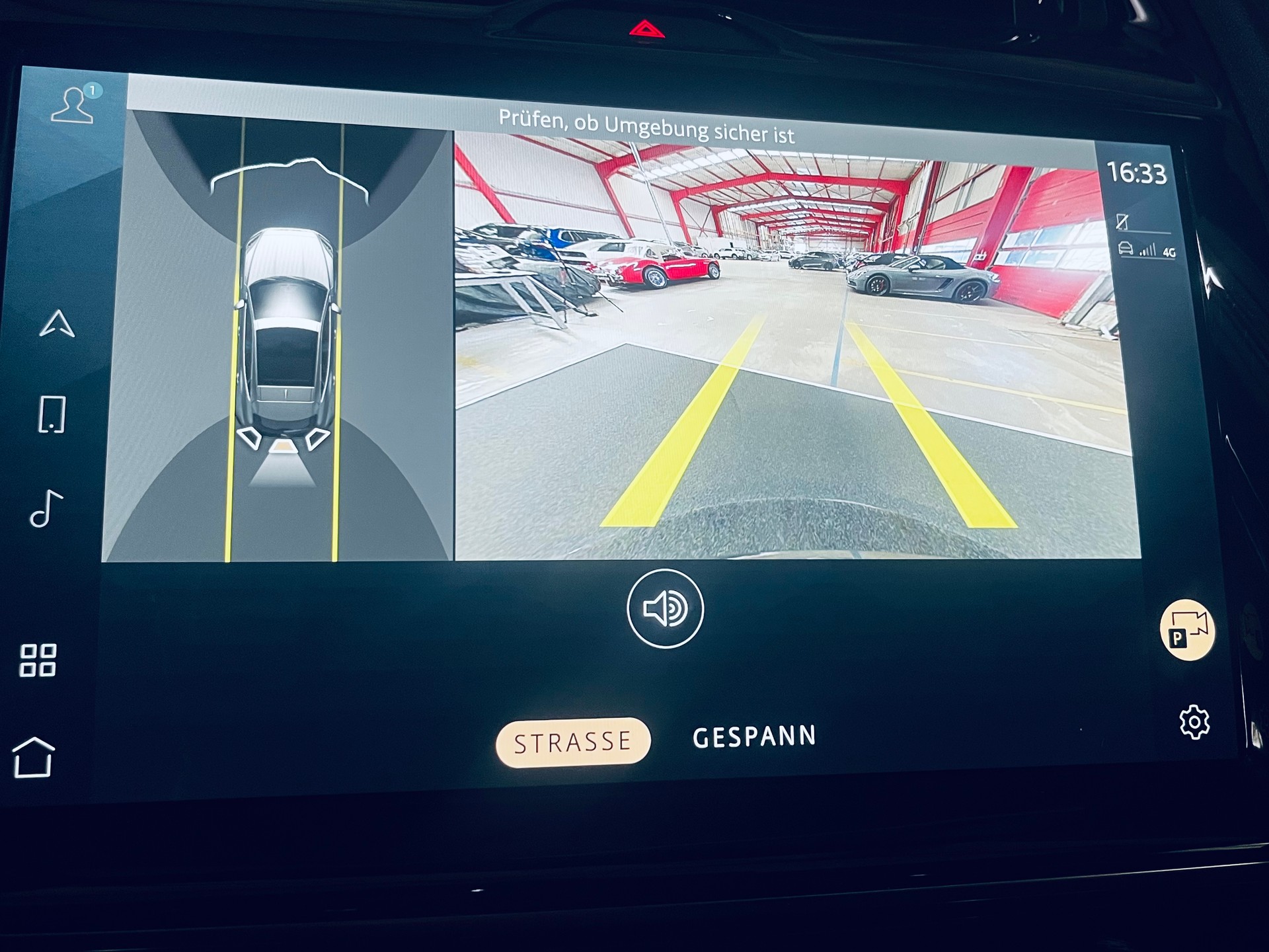 JAGUAR E-Pace 2.0 P250 R-Dynamic AWD-image-22