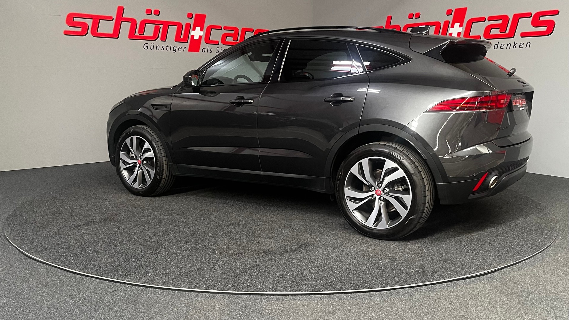 JAGUAR E-Pace 2.0 P250 R-Dynamic AWD-showroom-element-3