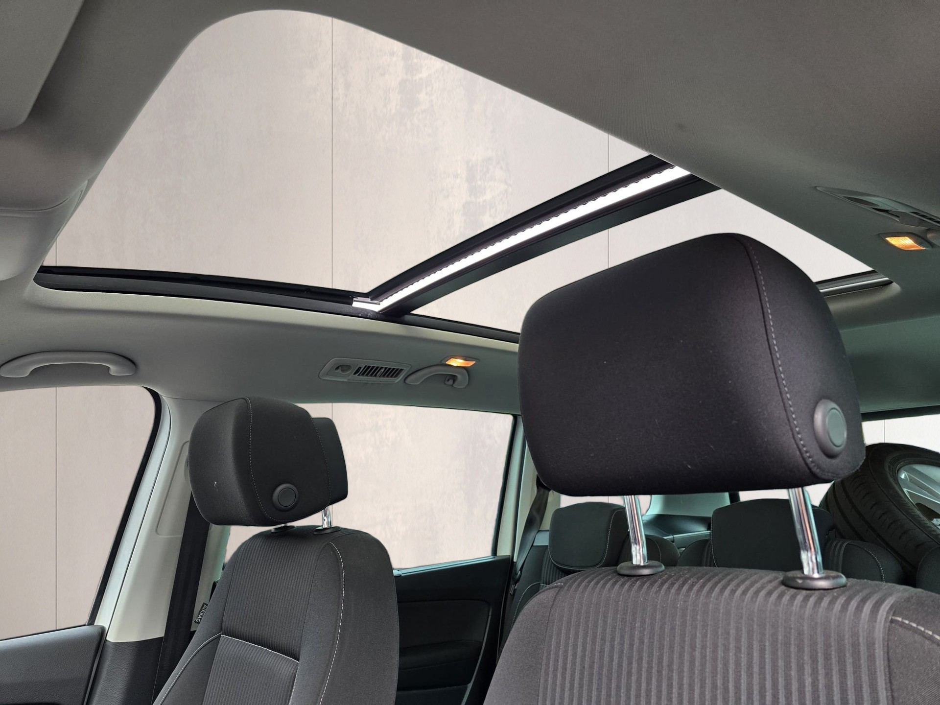 SEAT Alhambra 2.0 TDI Style DSG-image-12