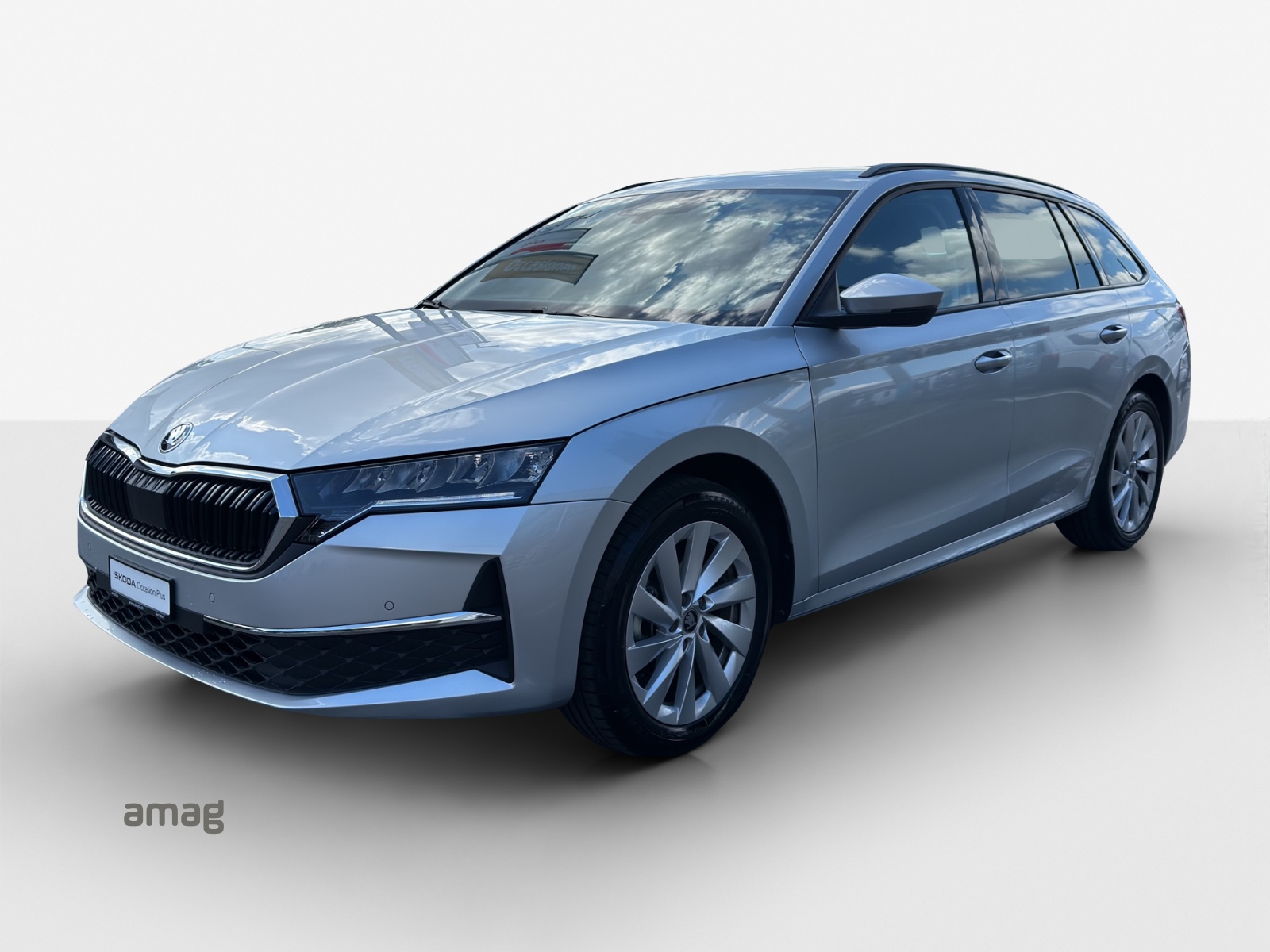 SKODA Octavia Combi 2.0 TDI DSG Selection-image-0
