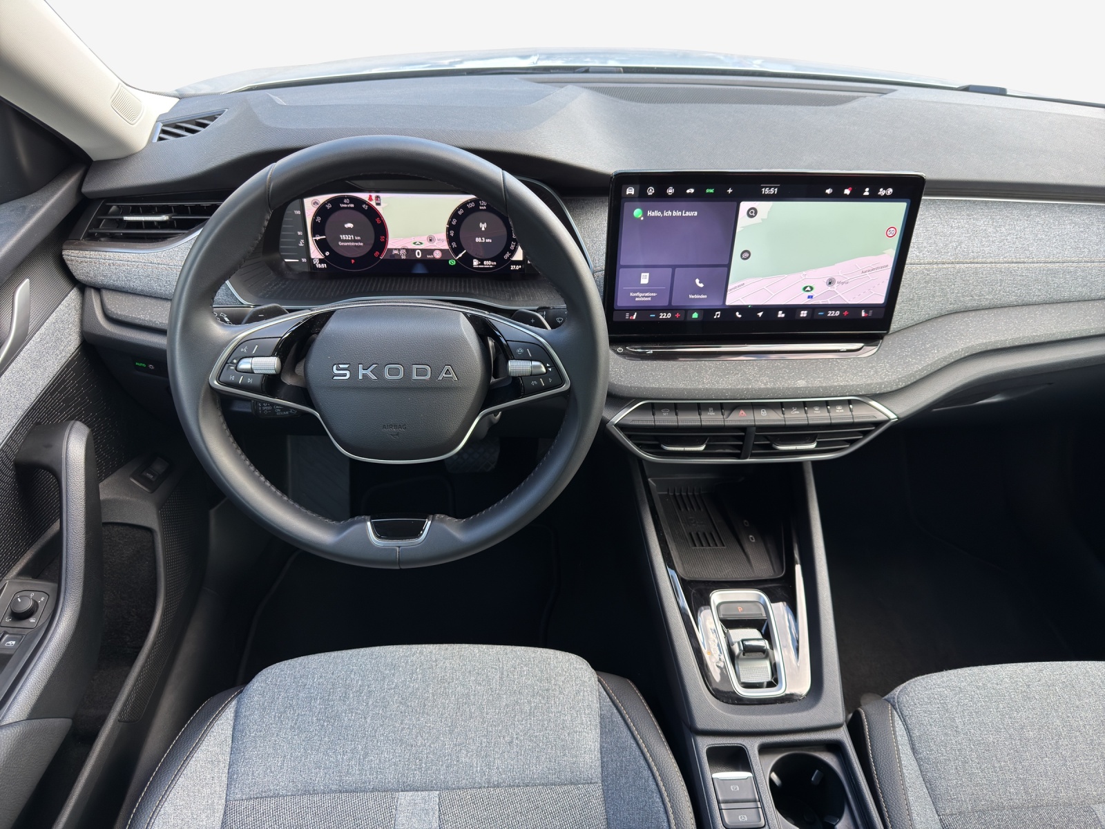 SKODA Octavia Combi 2.0 TDI DSG Selection-image-7