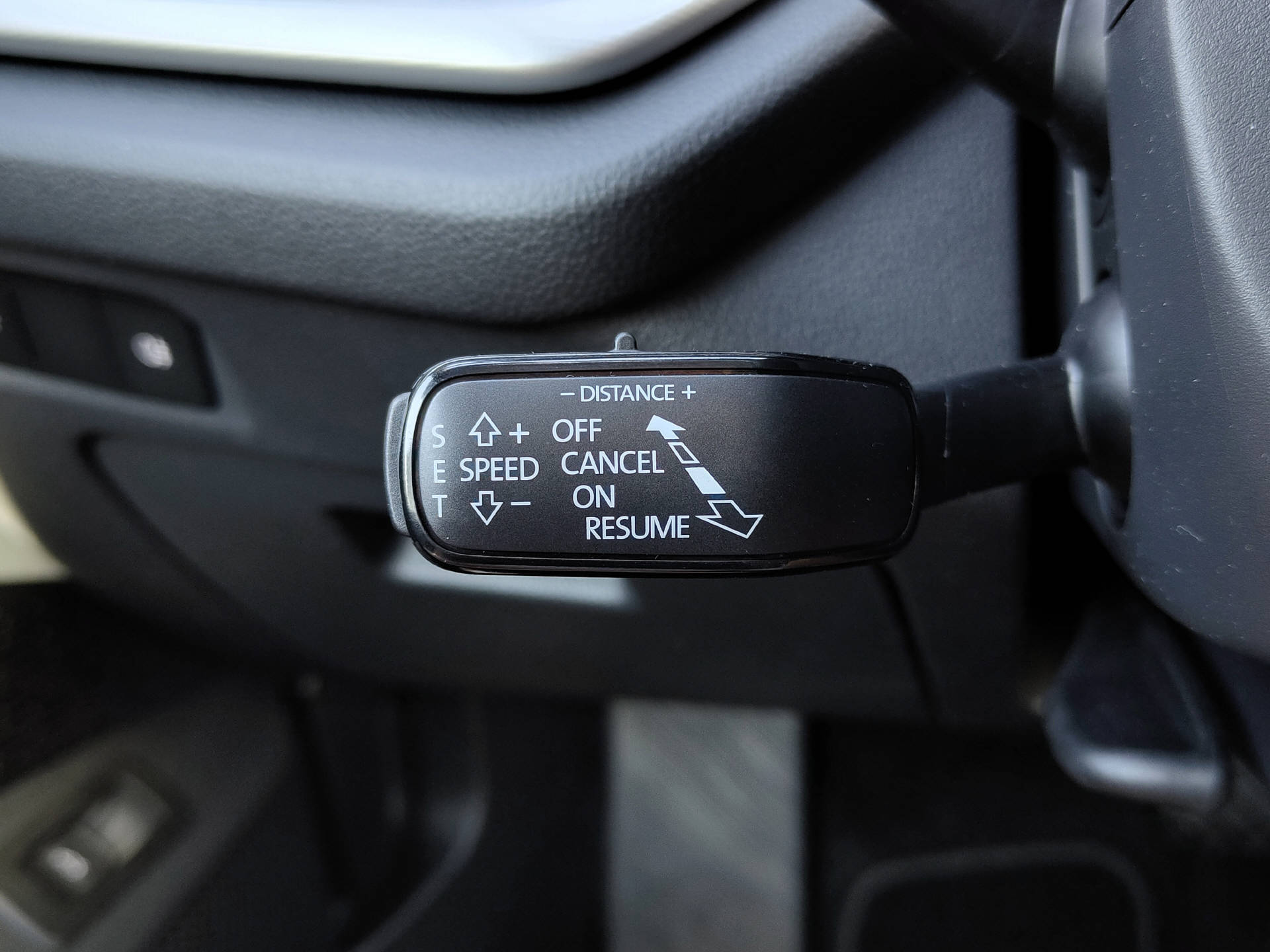 SKODA Octavia Combi 2.0 TSI Selection 4x4 DSG-image-10