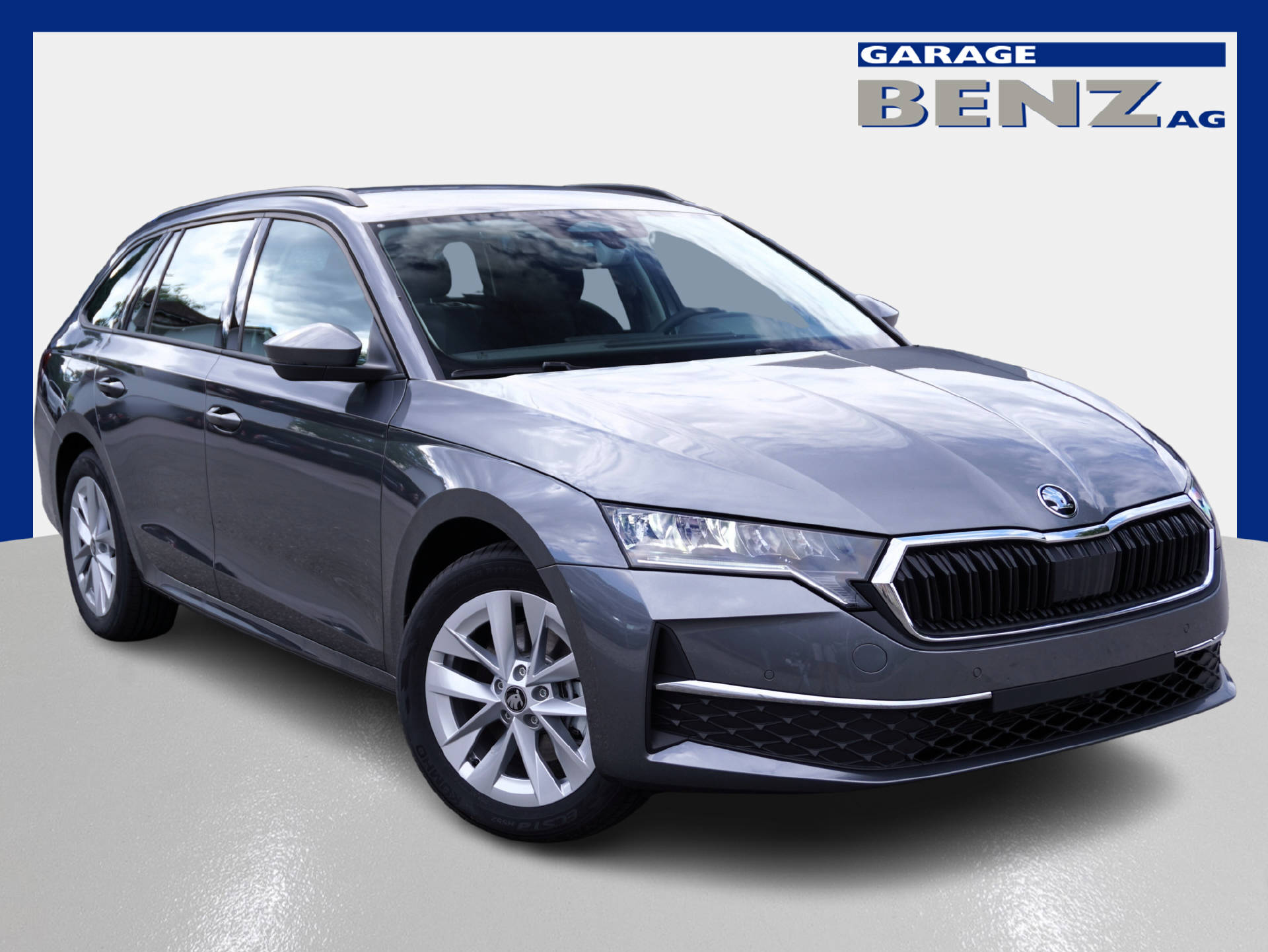 SKODA Octavia Combi 2.0 TSI Selection 4x4 DSG-image-0