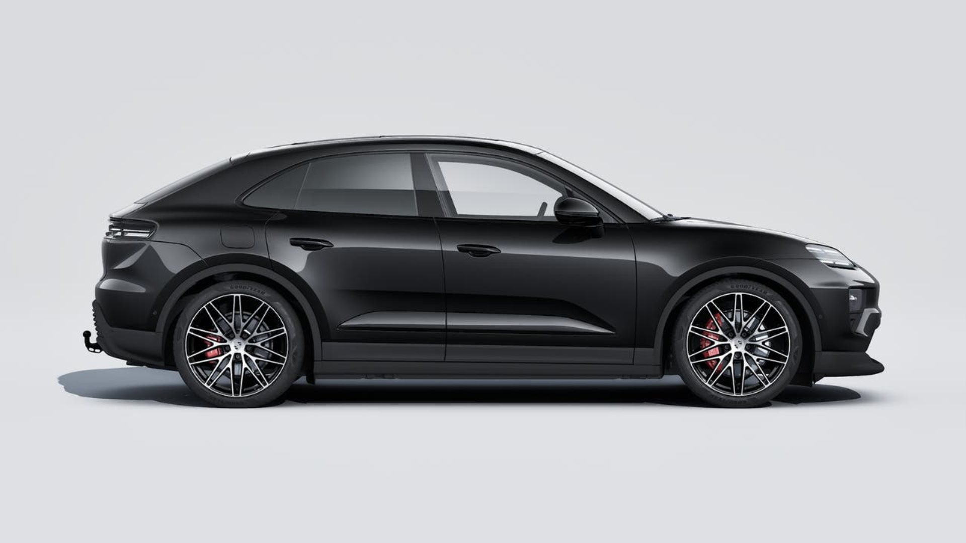 PORSCHE Macan 4S-image-5