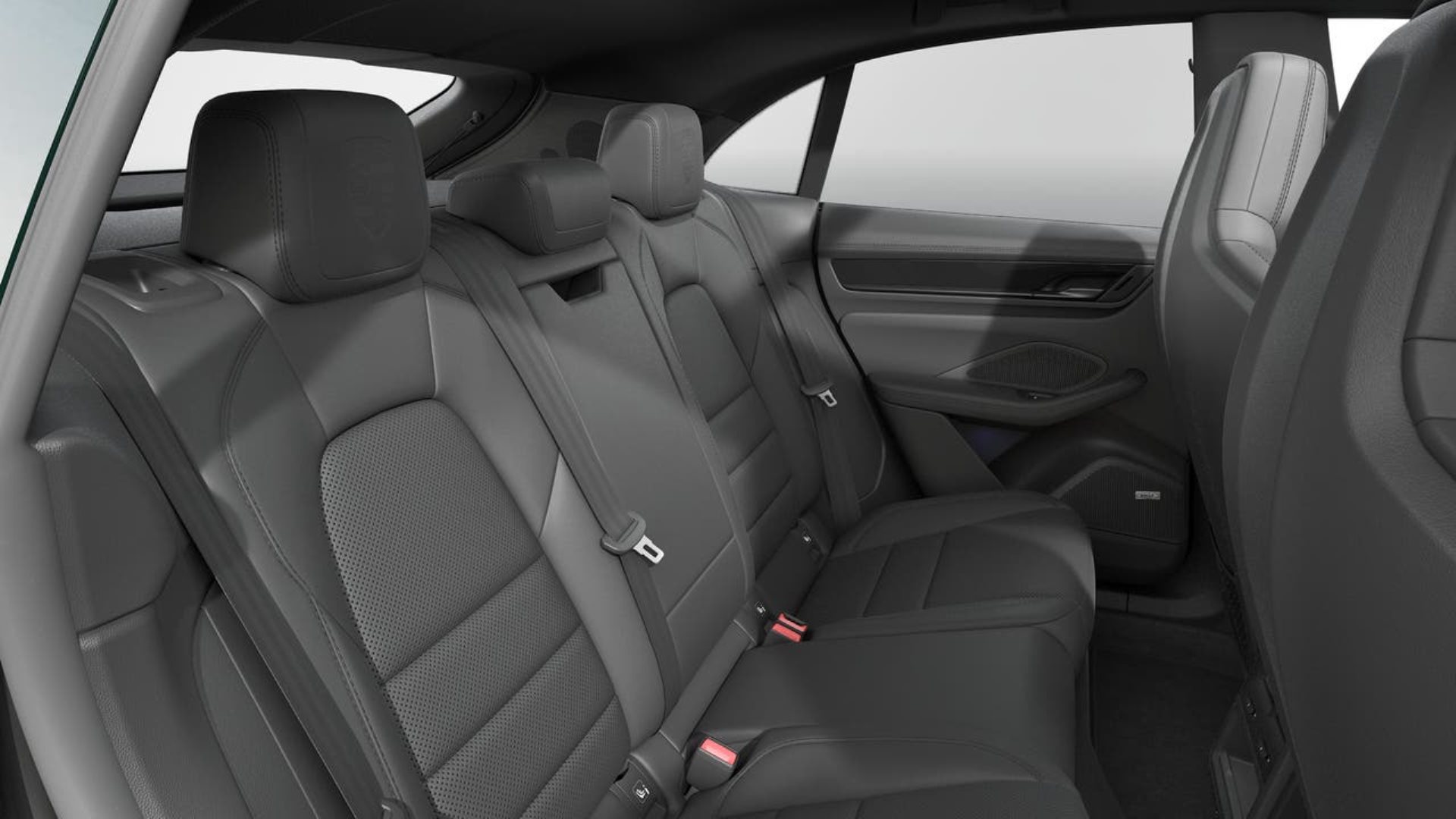 PORSCHE Macan 4S-image-12
