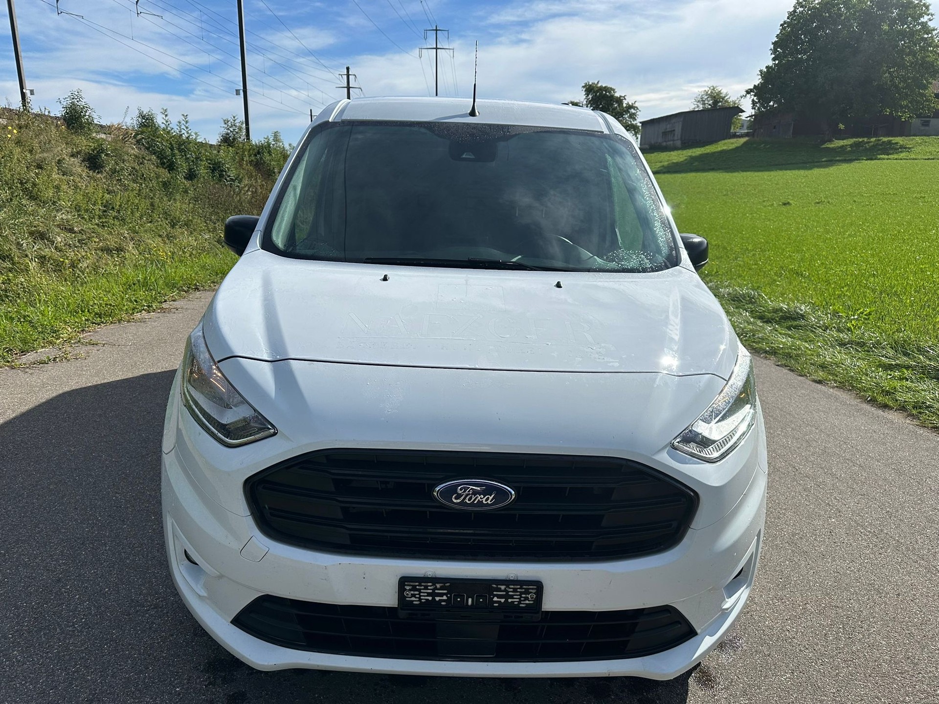 FORD TRANSIT CONNECT-image-0