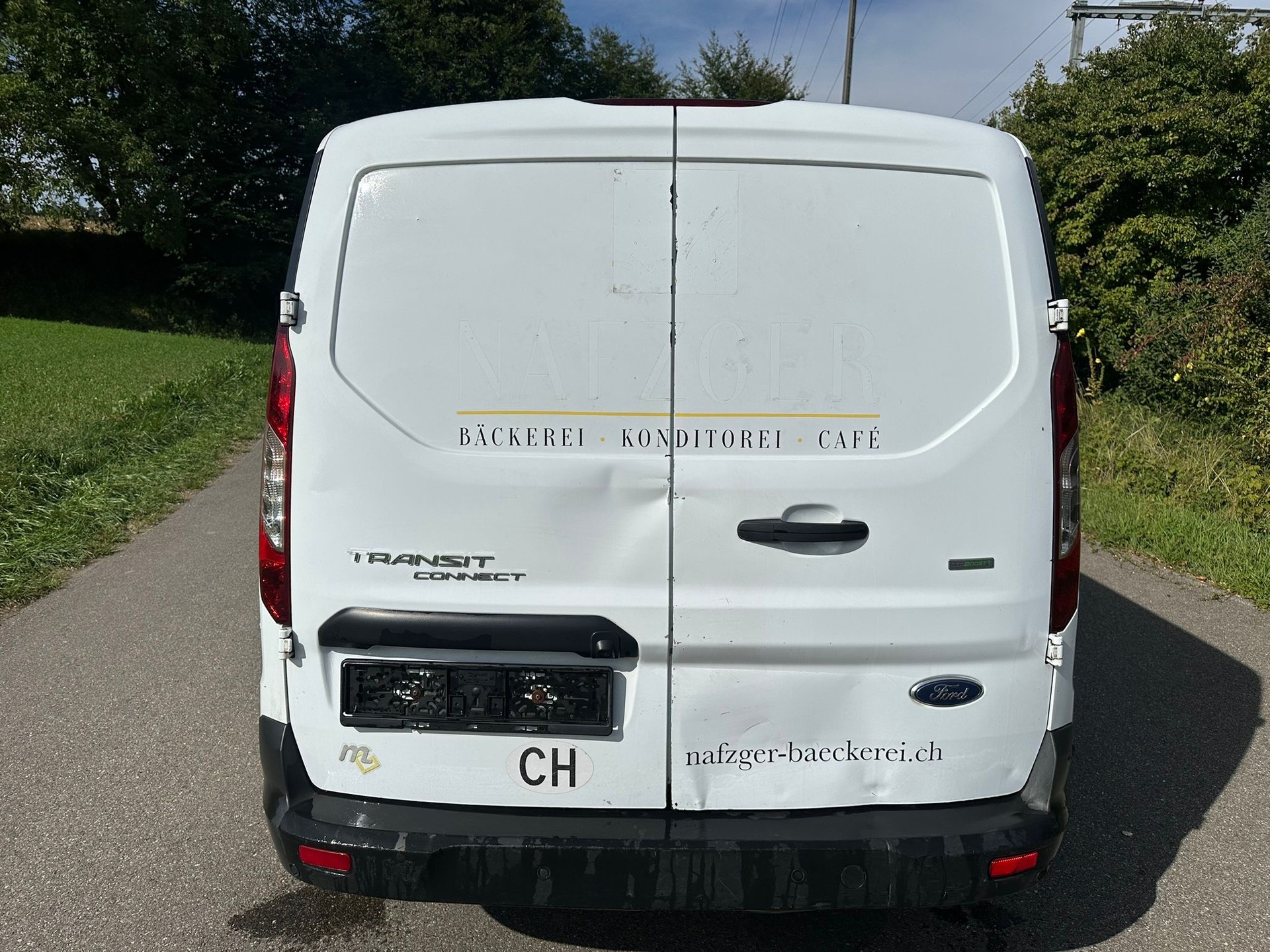 FORD TRANSIT CONNECT-image-3