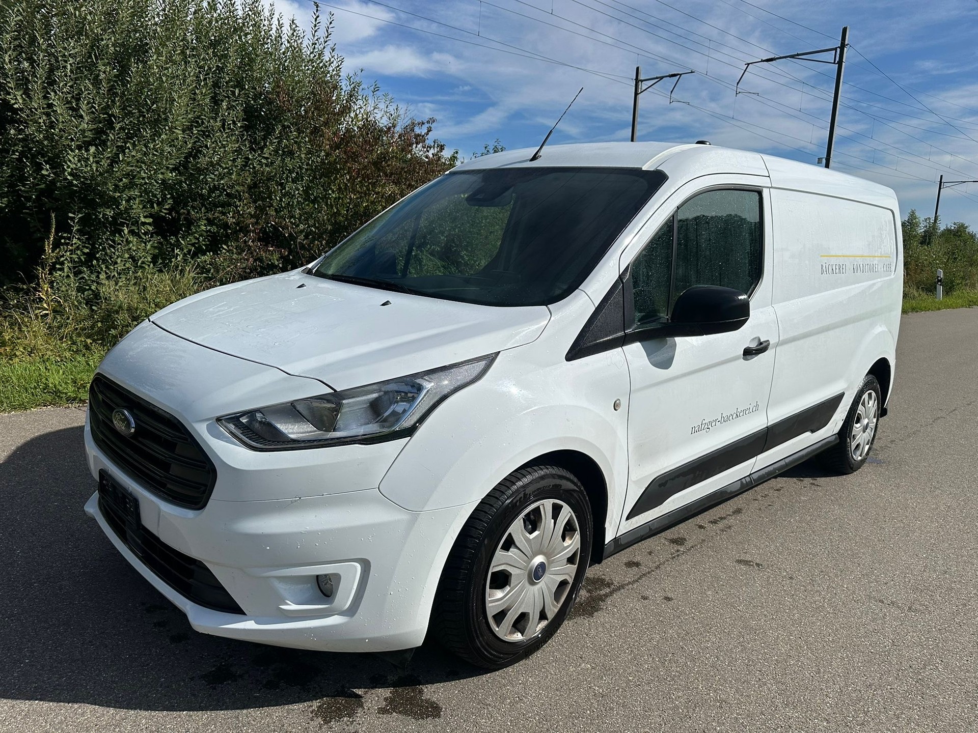 FORD TRANSIT CONNECT-image-1