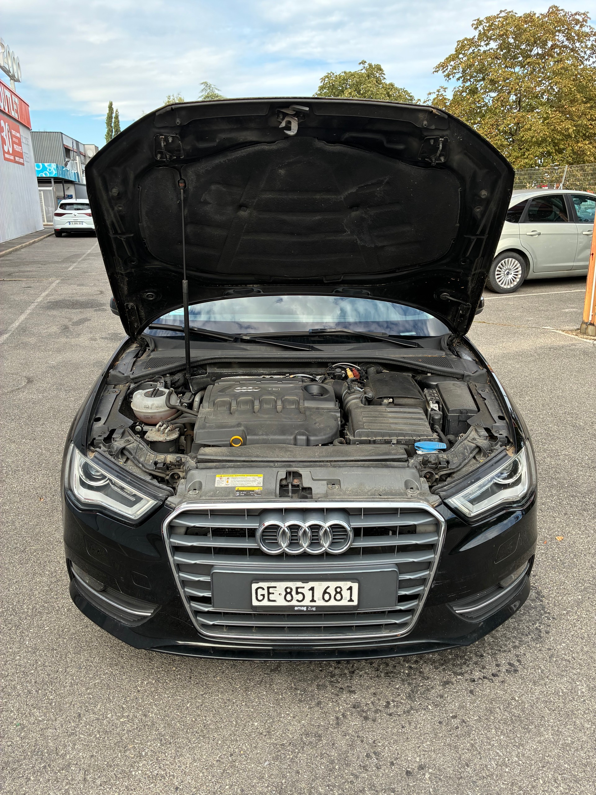 AUDI 2.0 TDI 150 Ambiente S-Tr-image-4