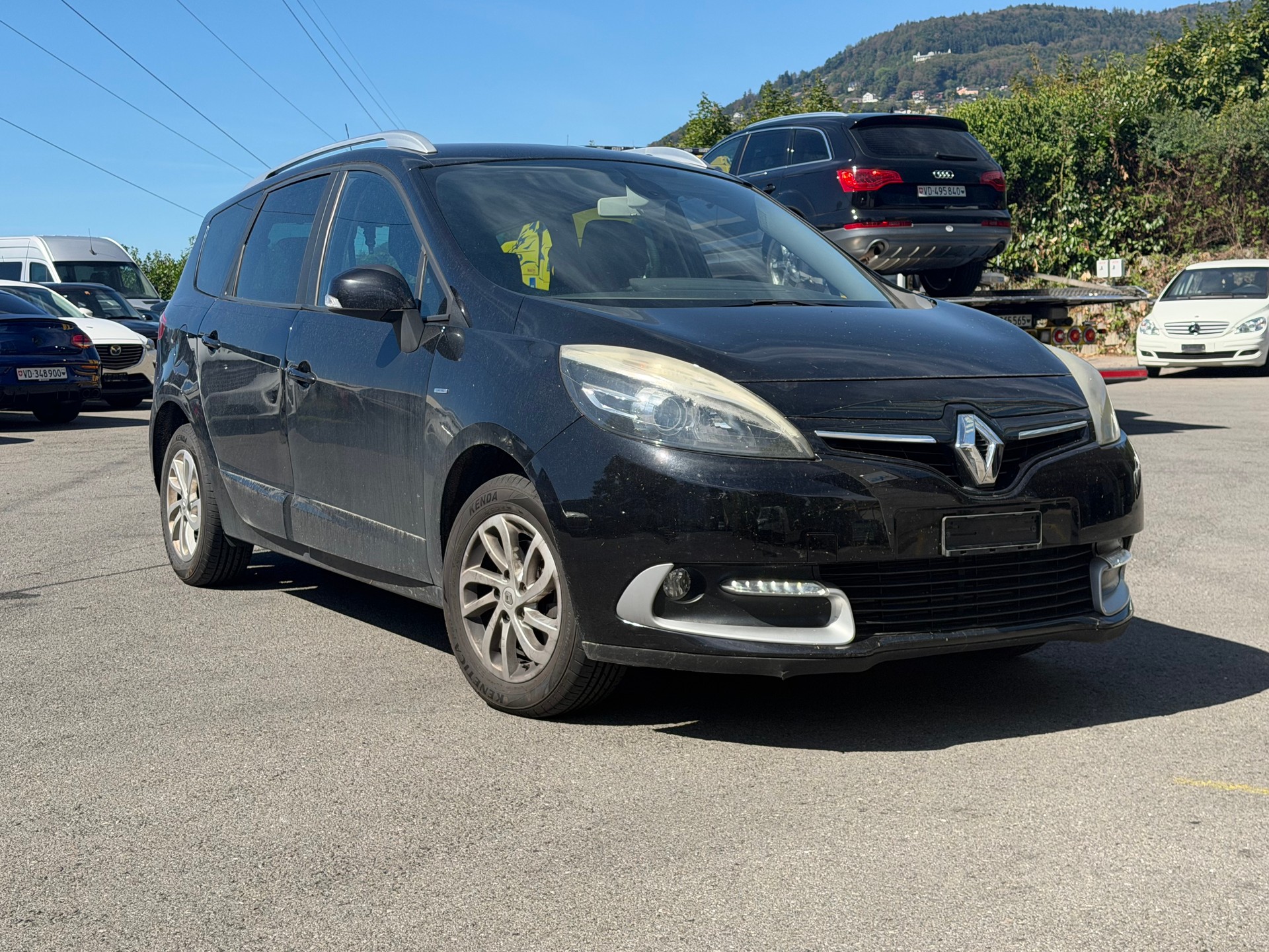 RENAULT Grand Scénic 1.2 16V Turbo Limited-image-2