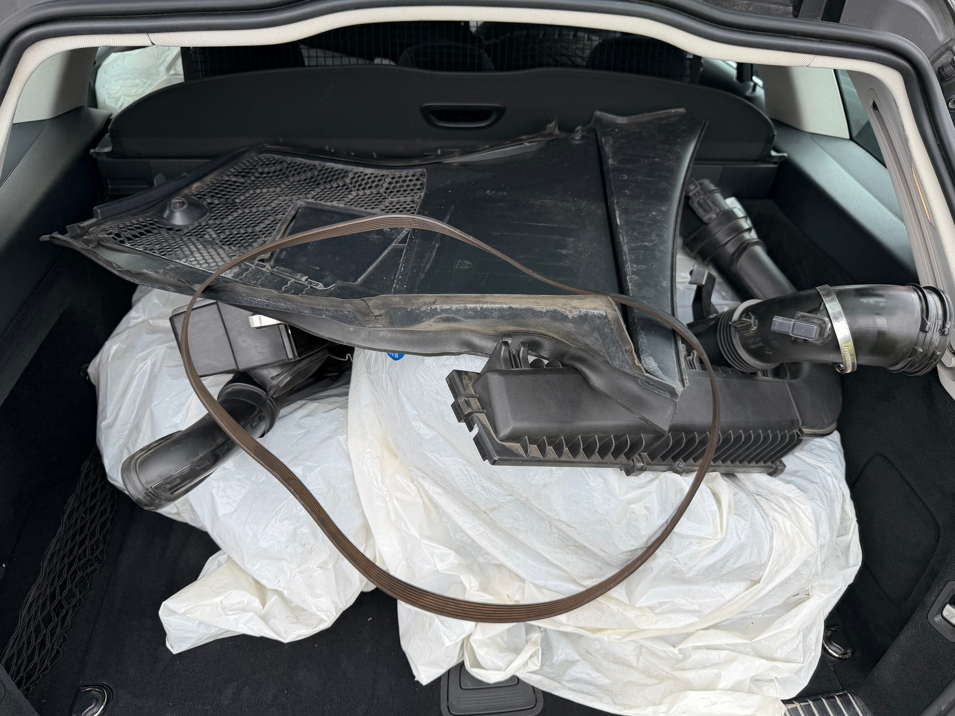 MERCEDES-BENZ C 180 BlueTEC 7G-Tronic-image-12
