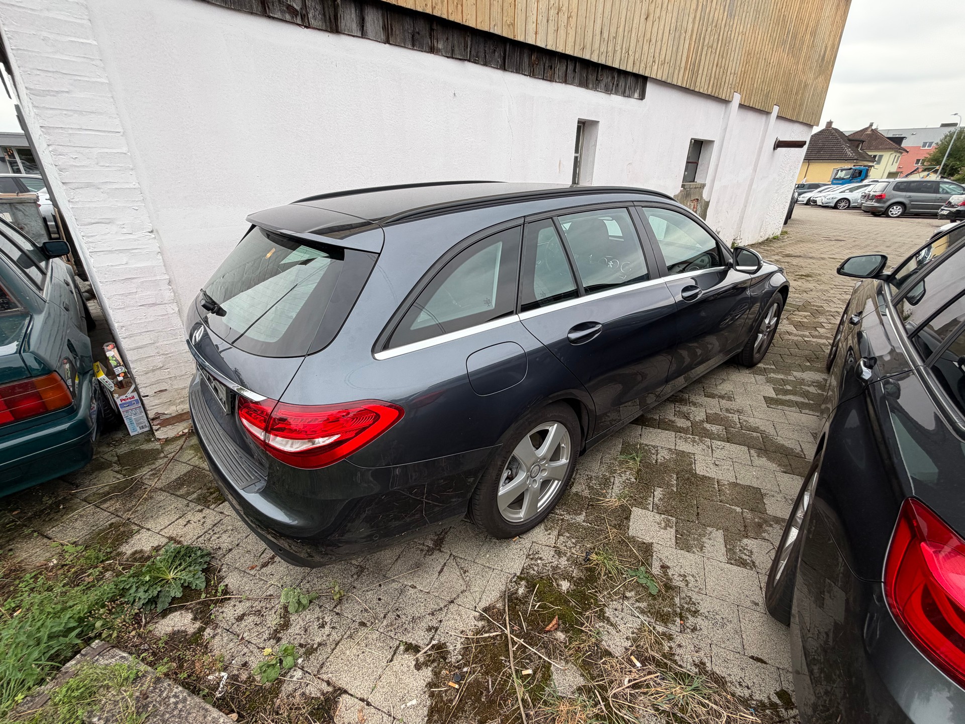 MERCEDES-BENZ C 180 BlueTEC 7G-Tronic-image-2