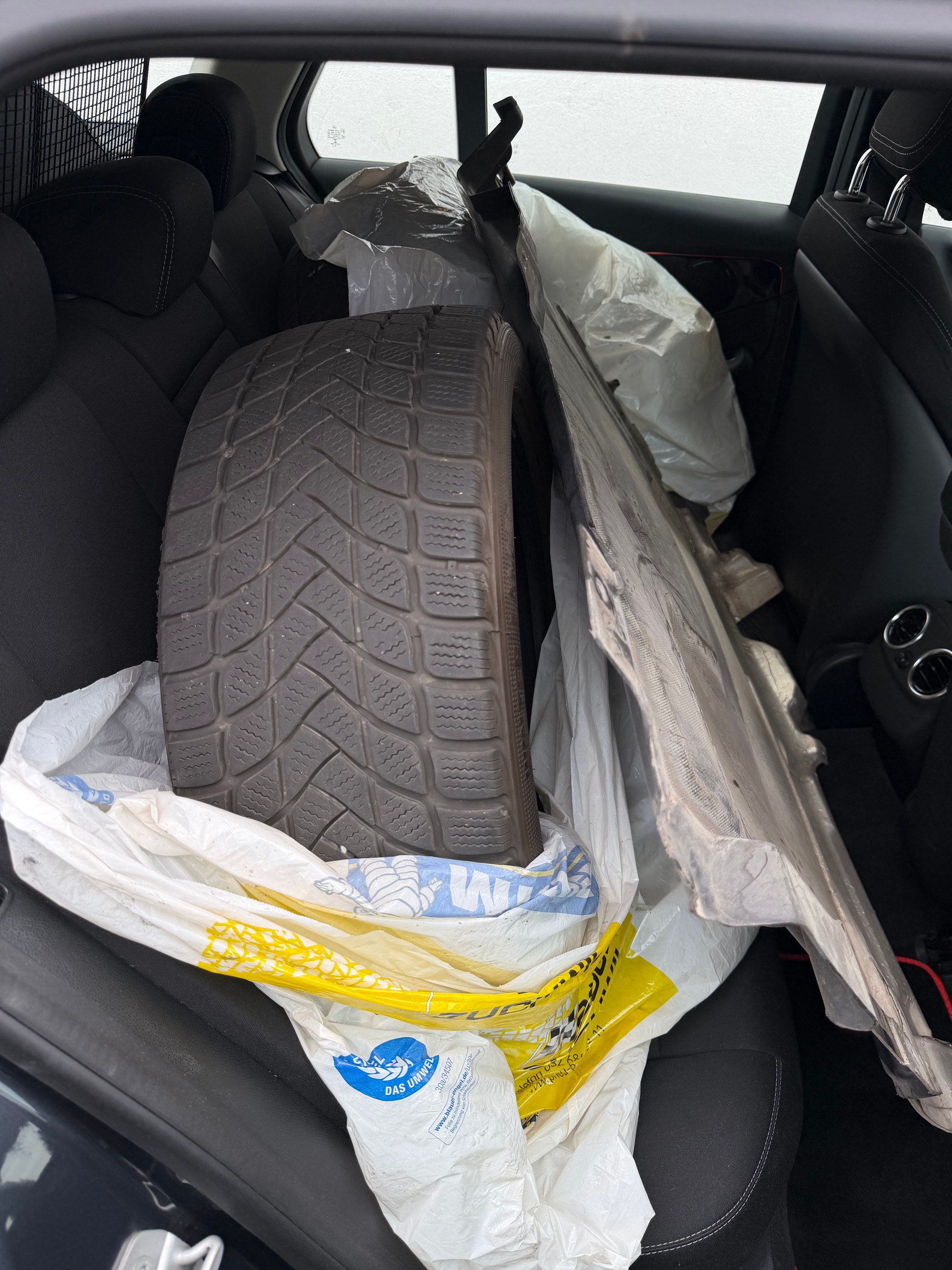 MERCEDES-BENZ C 180 BlueTEC 7G-Tronic-image-13