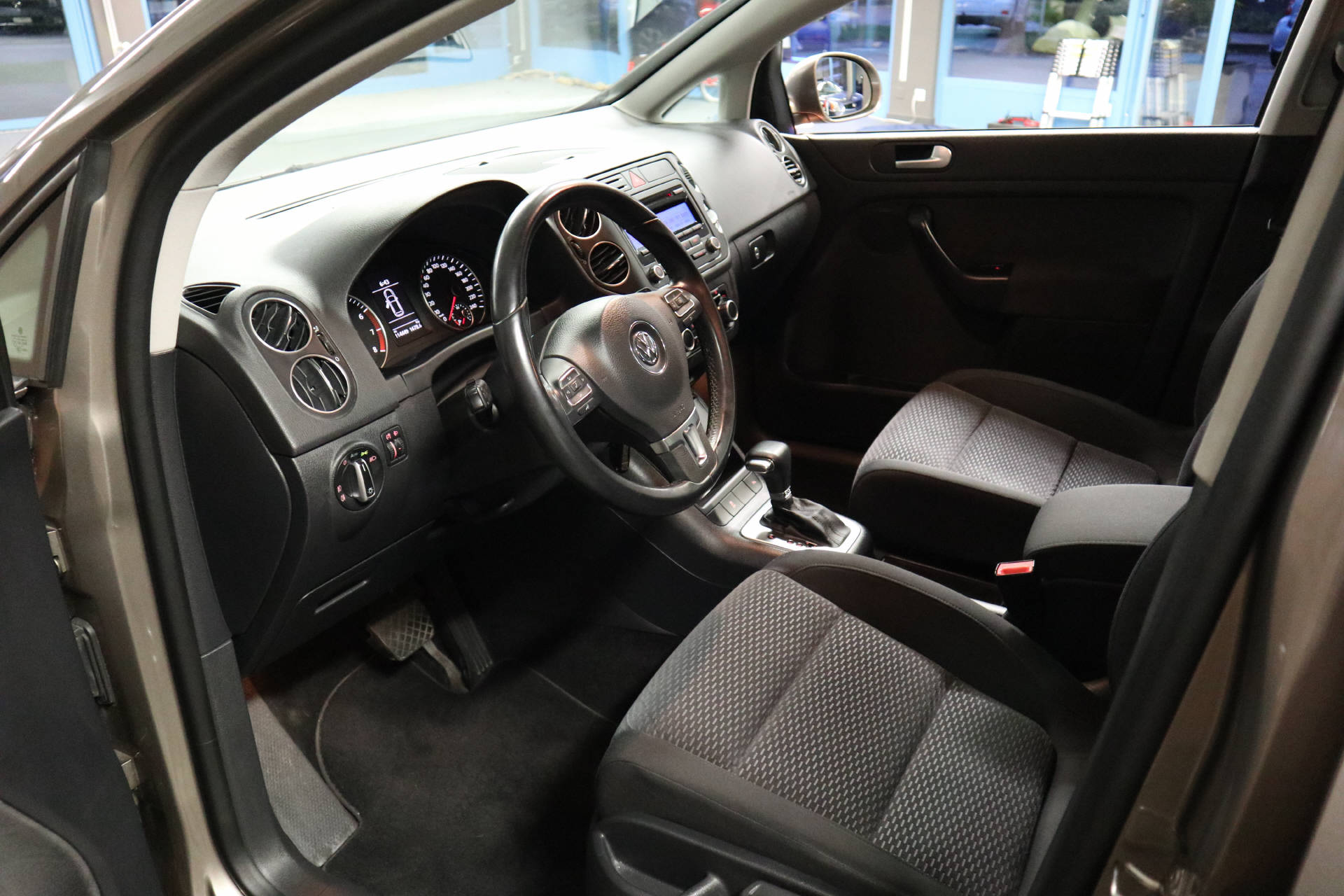 VW Golf Plus 1.4 TSI 122 Comfortline DSG-image-11