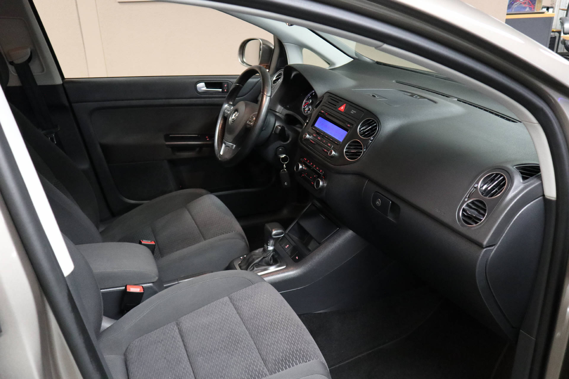 VW Golf Plus 1.4 TSI 122 Comfortline DSG-image-7