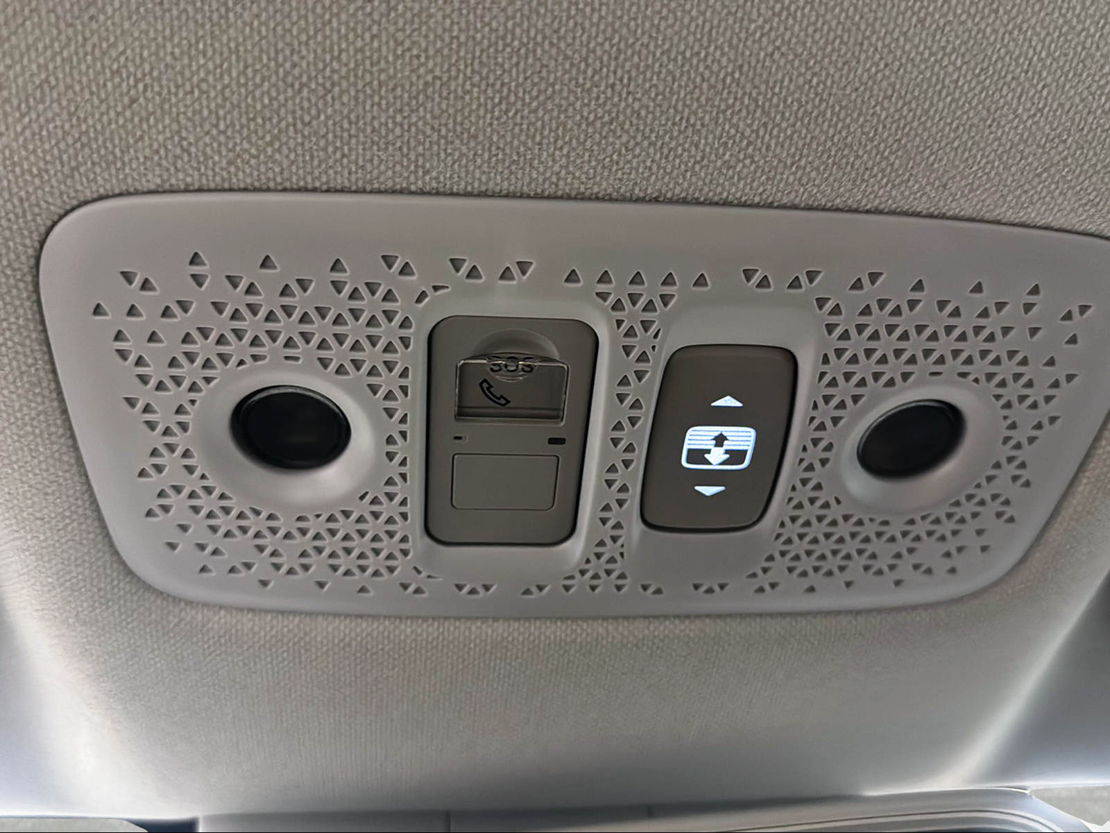 LEAPMOTOR T03 37kWh-image-21