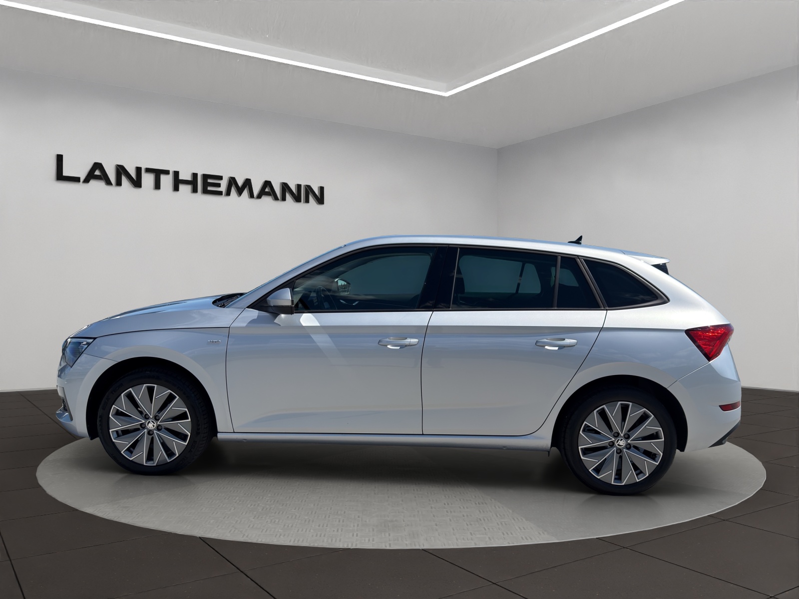SKODA Scala 1.0 TSI Tour DSG-image-1