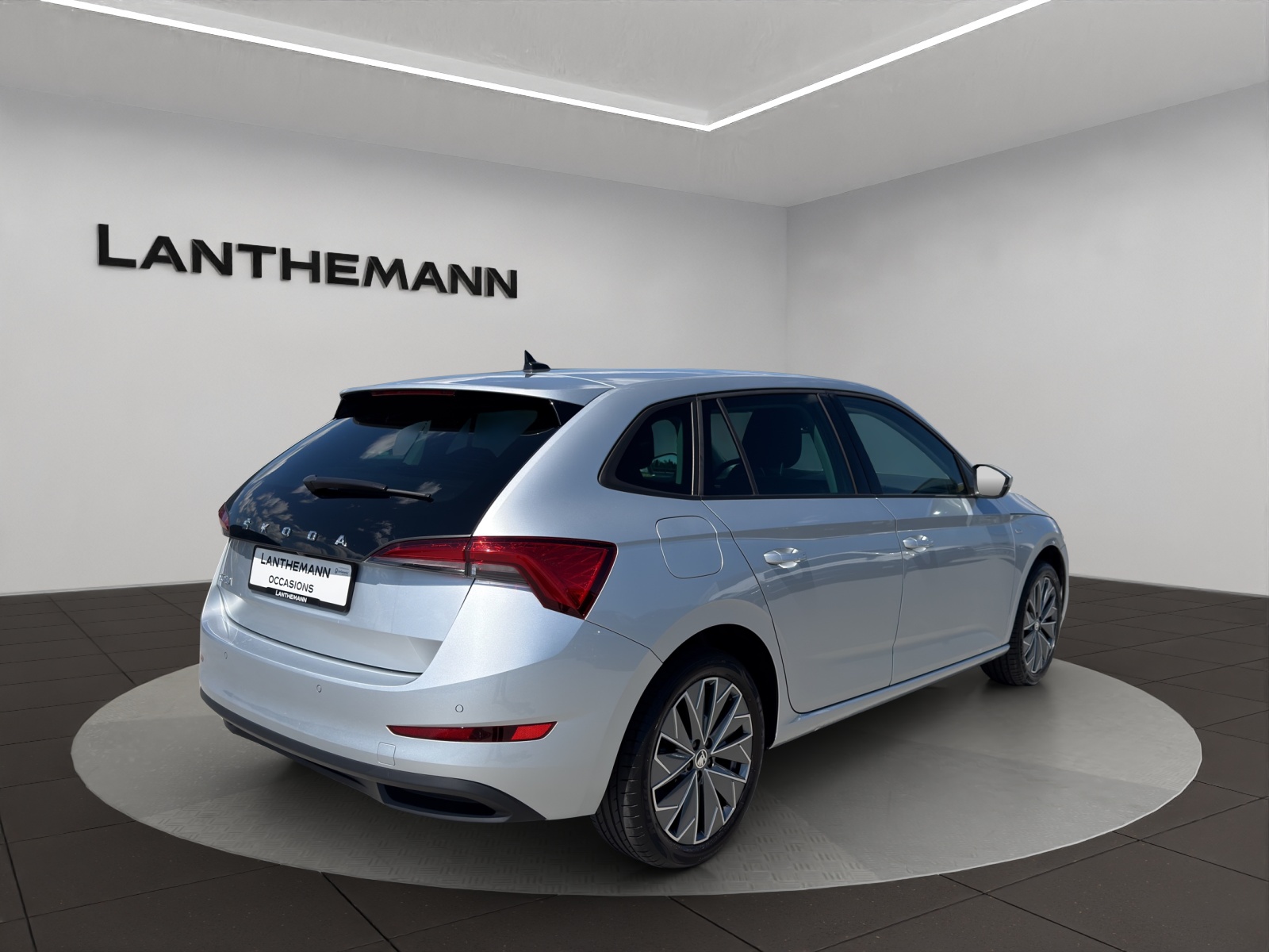SKODA Scala 1.0 TSI Tour DSG-image-4