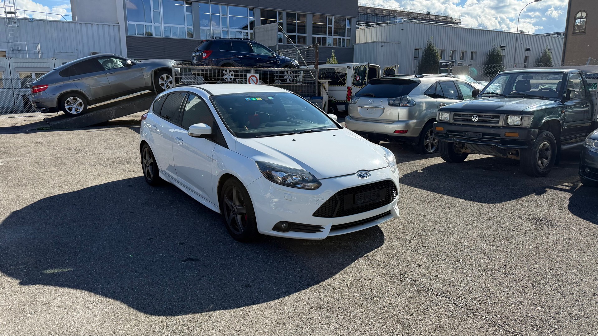 FORD Focus 2.0 SCTi ST-3-image-1