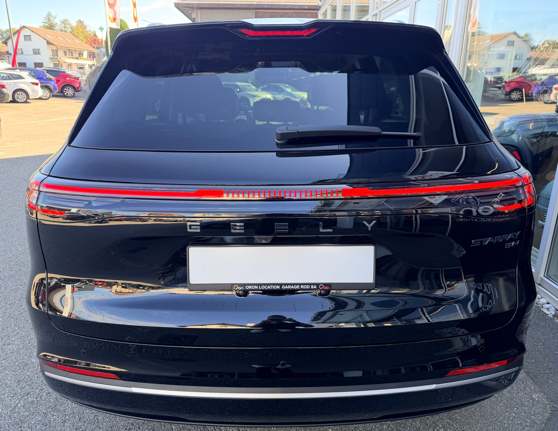 GEELY STARRAY EM-i Max+ 29.8 kWh polar black-image-7